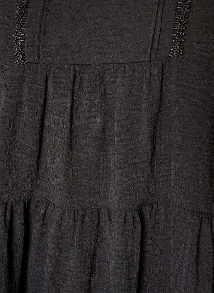 Robe coupe &eacute;vas&eacute;e avec une taille empire, Noir, Packshot image number 2