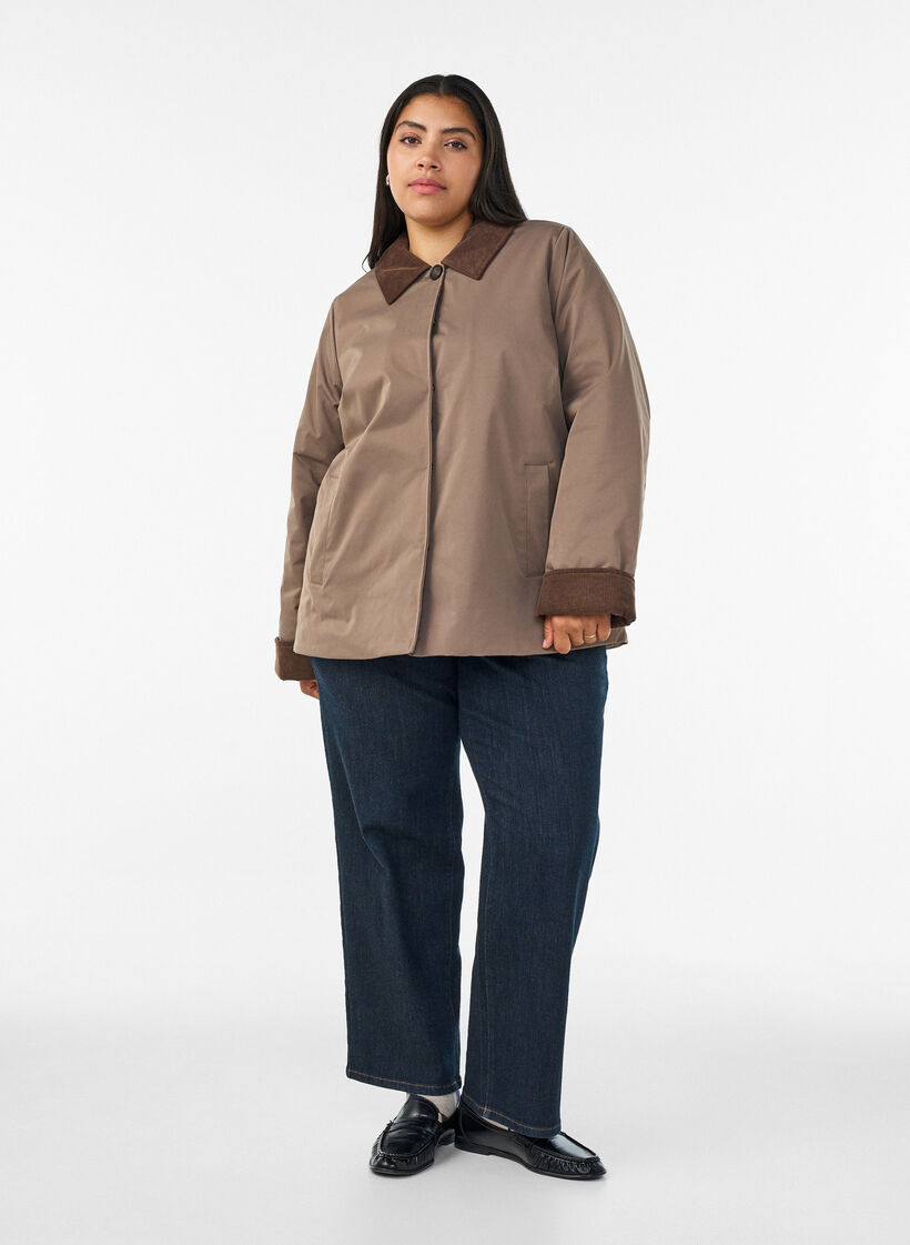Veste l&eacute;g&egrave;rement matelass&eacute;e avec col en velours c&ocirc;tel&eacute;, Marron, Model image number 1