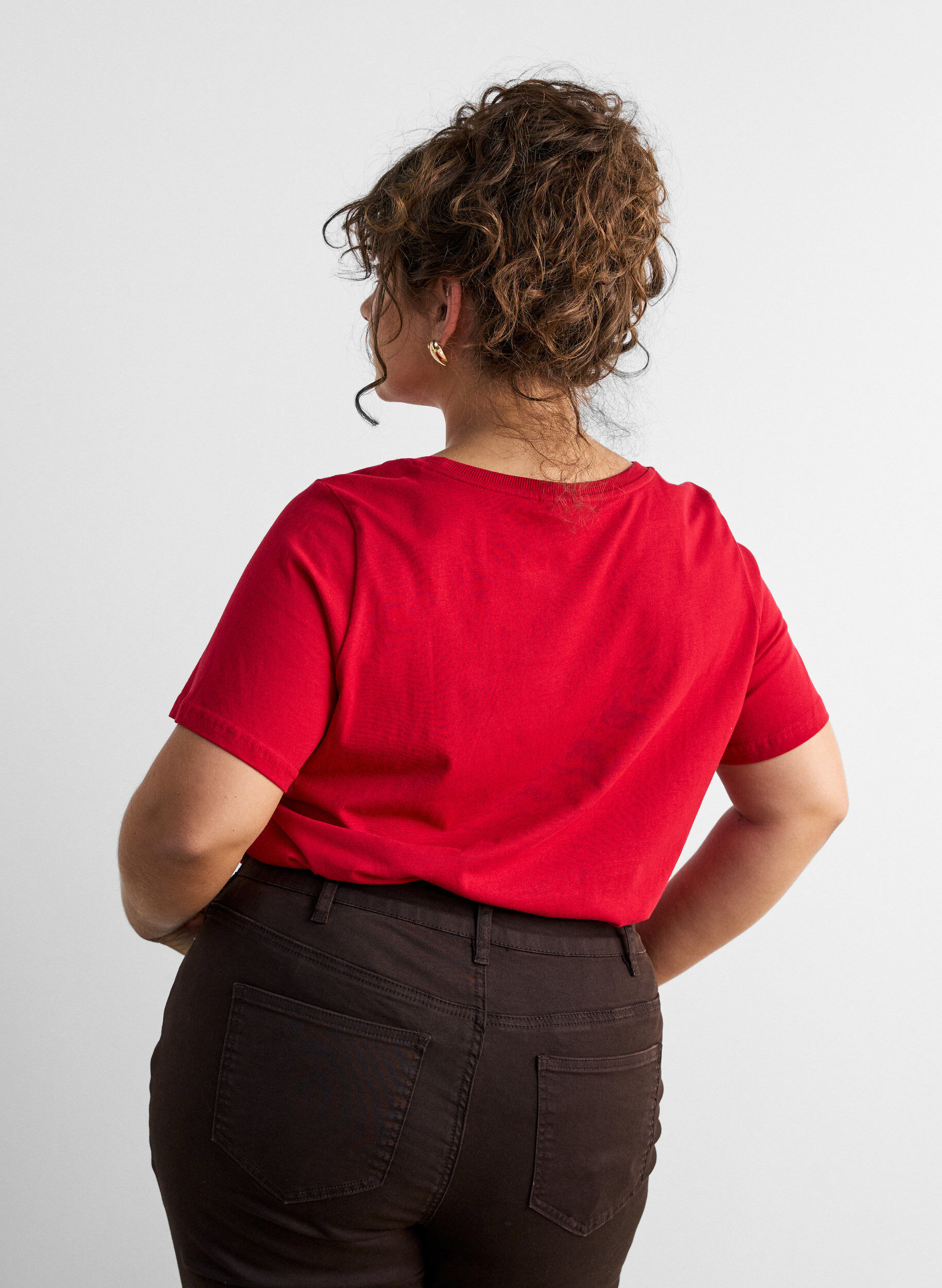 ZizziWeihnachts-T-Shirt aus Bio-Baumwolle, Rot, Model image number 2
