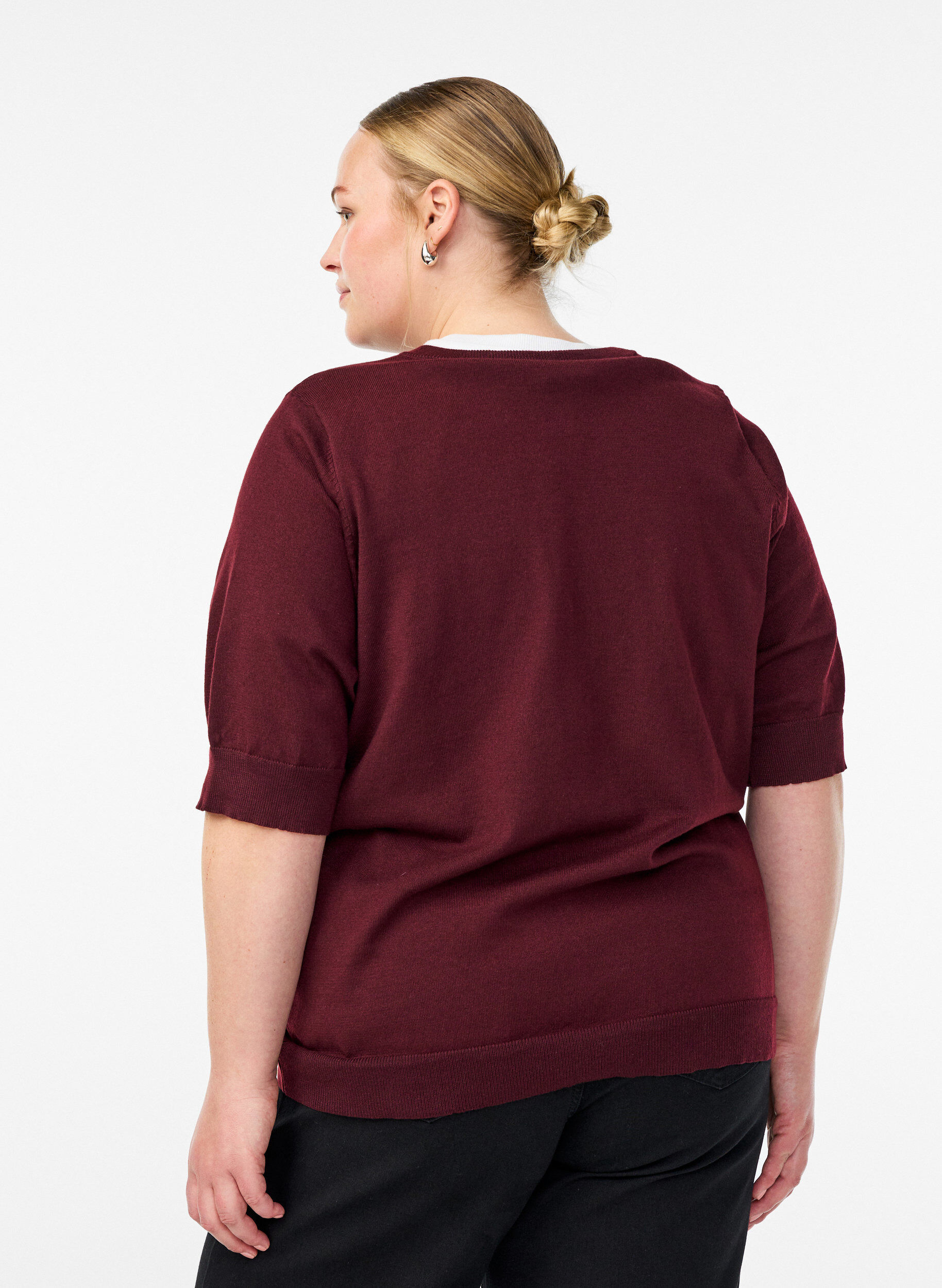 Zizzi FLASH - Blouse en fine maille &agrave; manches courtes, Bordeaux, Model image number 2