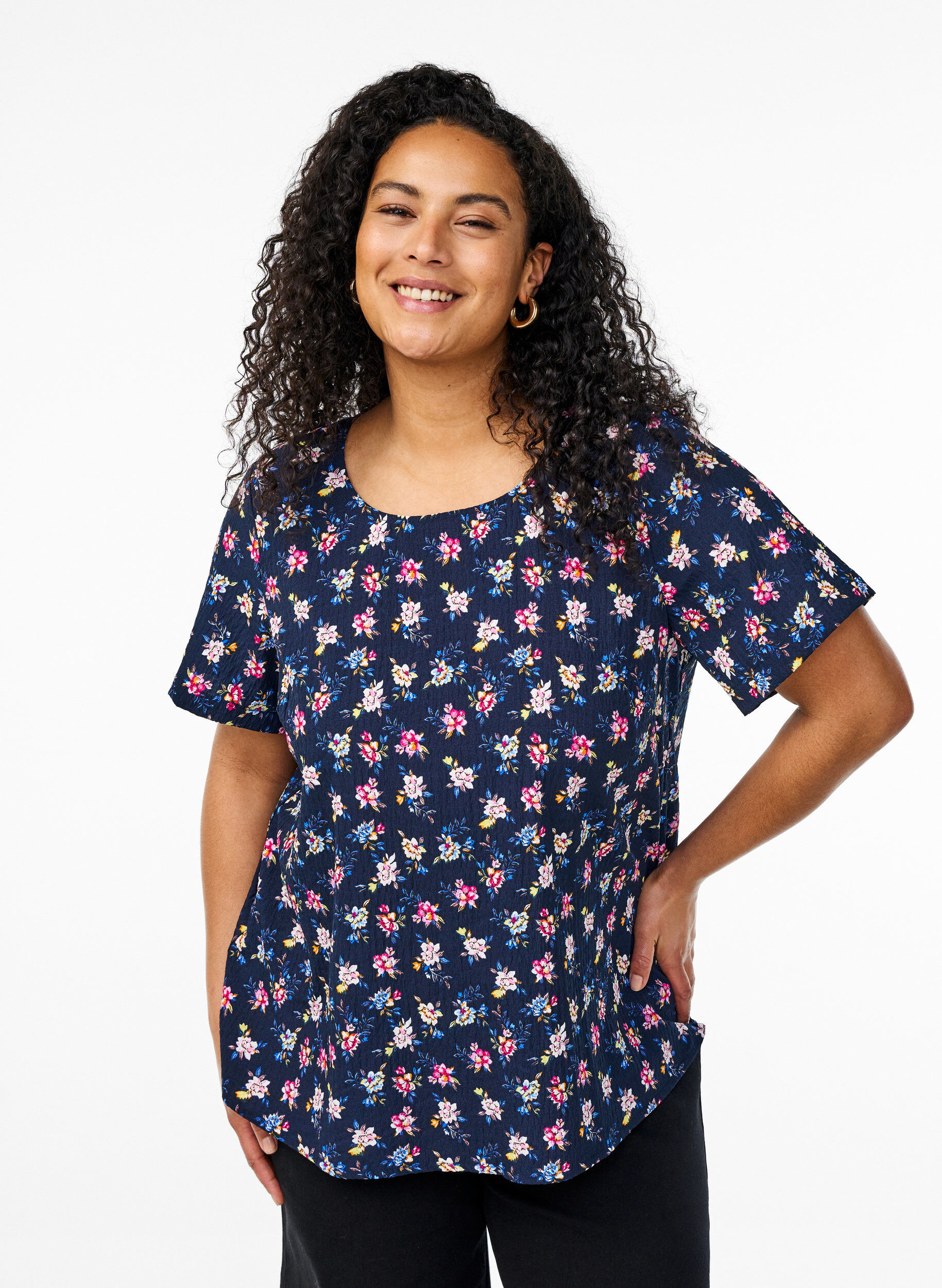 Zizzi FLASH - Bluse mit Struktur und kurzen &Auml;rmeln, Blau, Model image number 0