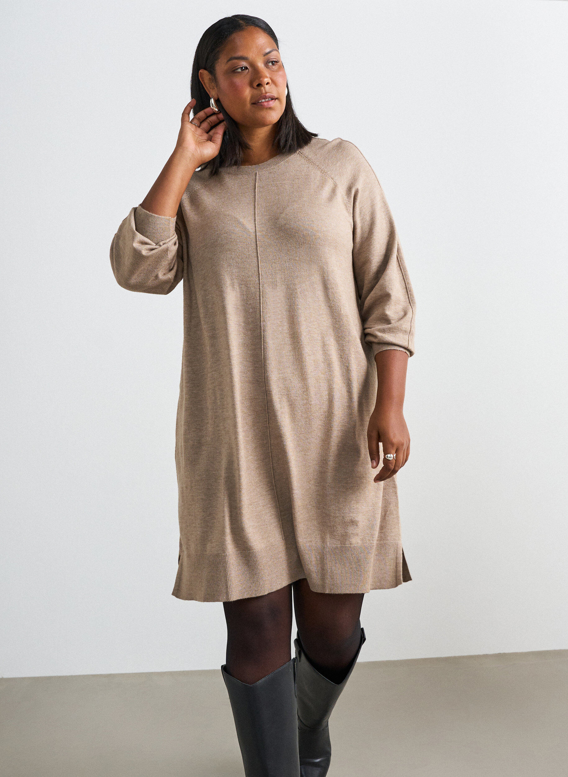 ZizziStrickkleid mit Raglan&auml;rmeln und Mittelnaht, Beige, Model image number 0