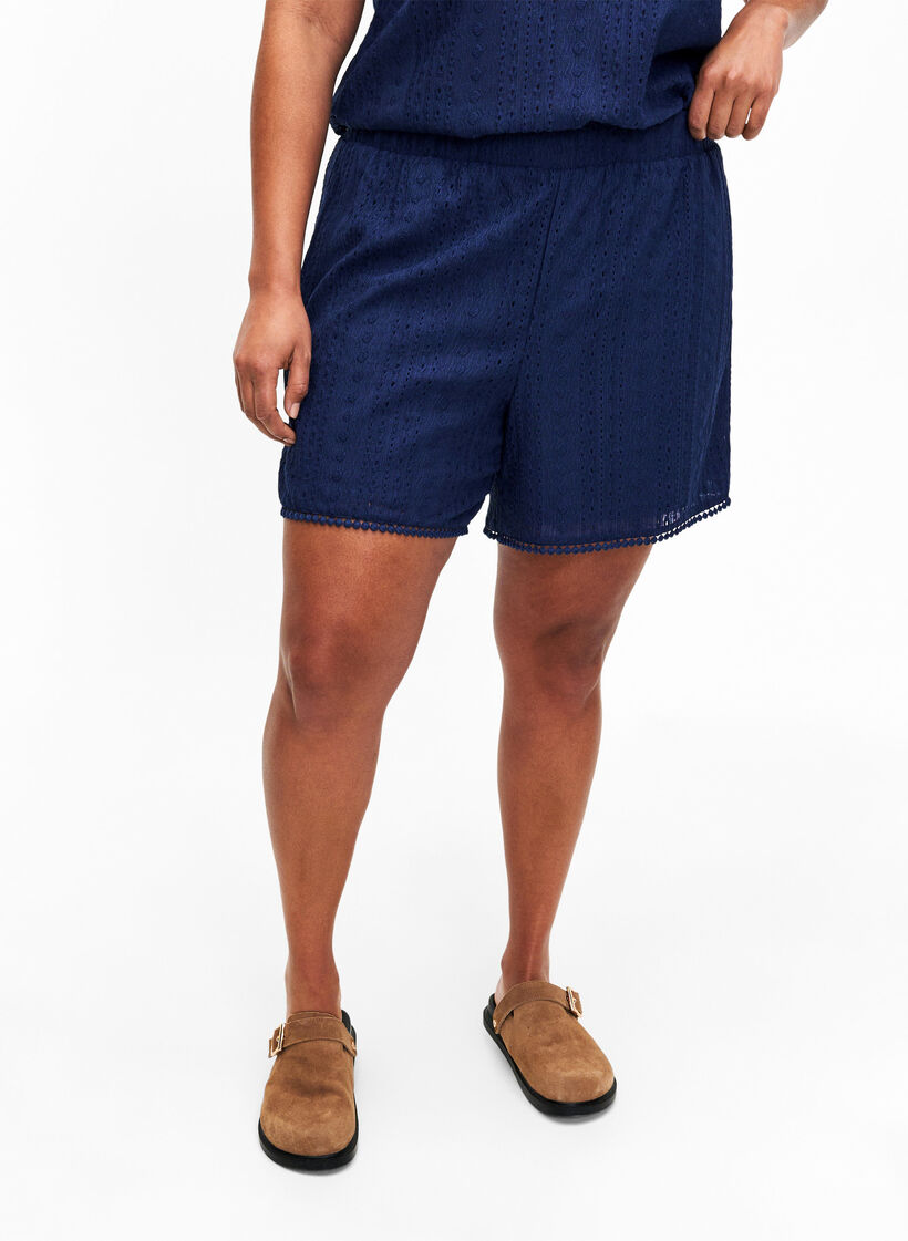 Shorts à motif texturé, Medieval Blue, Model image number 2