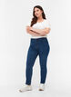 Jean Amy super slim à taille haute, Bleu, Model image number 0