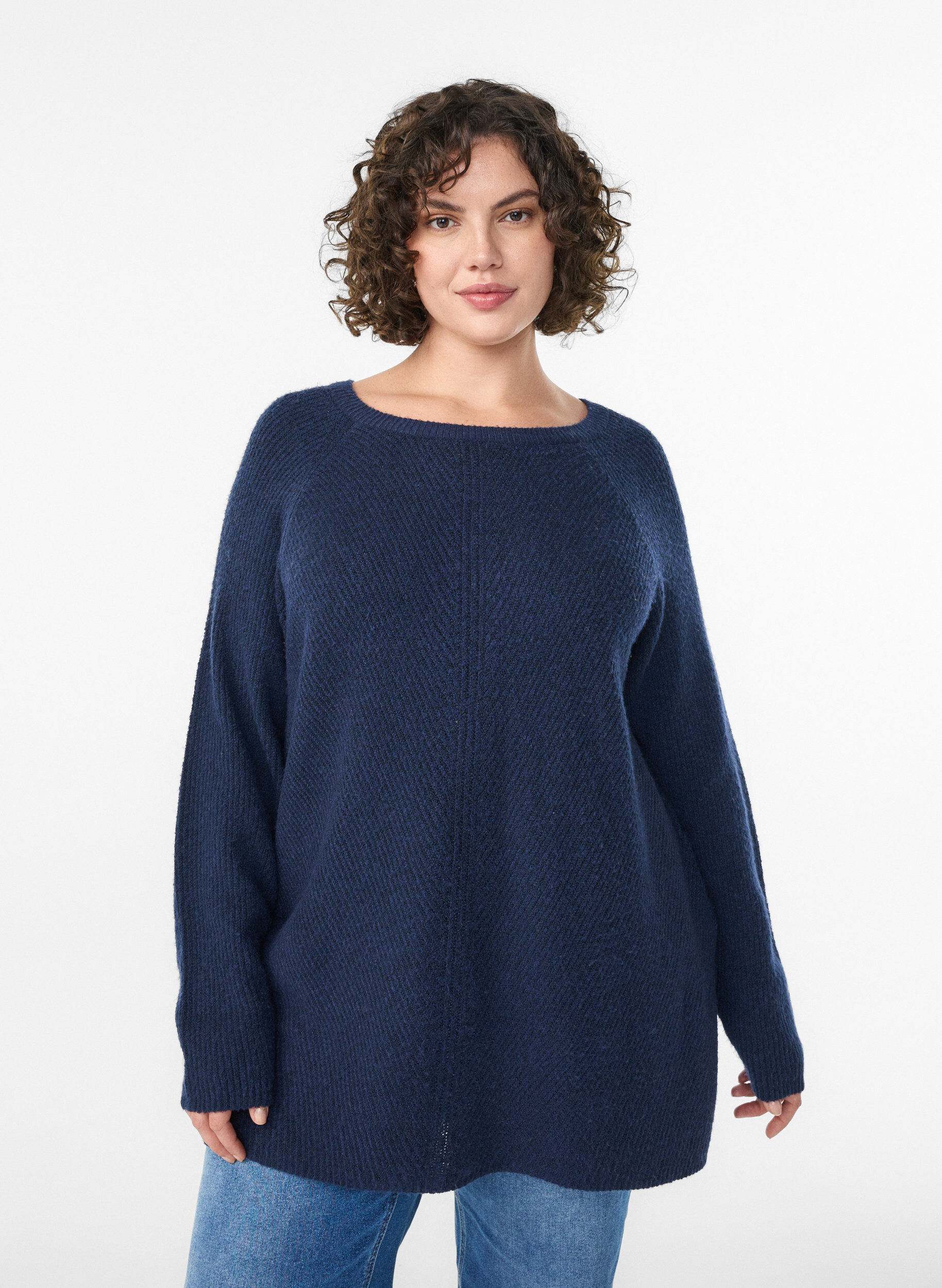 Strickpullover mit diagonalem Muster und Raglan&auml;rmeln, Blau, Model