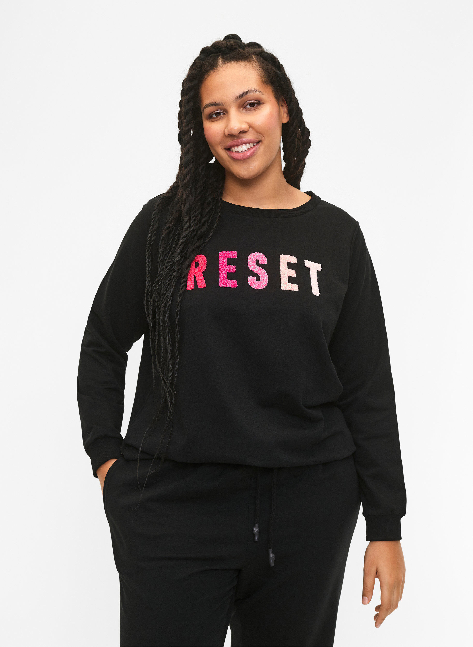 Zizzi Sweatshirt avec texte, Black W. Reset, Model image number 0
