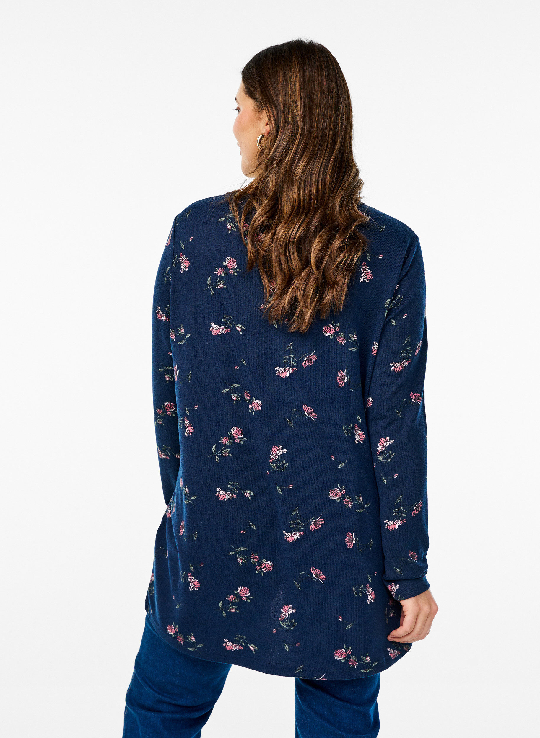 Zizzi Bluse mit Blumenmuster und langen &Auml;rmeln, Blau, Model image number 2