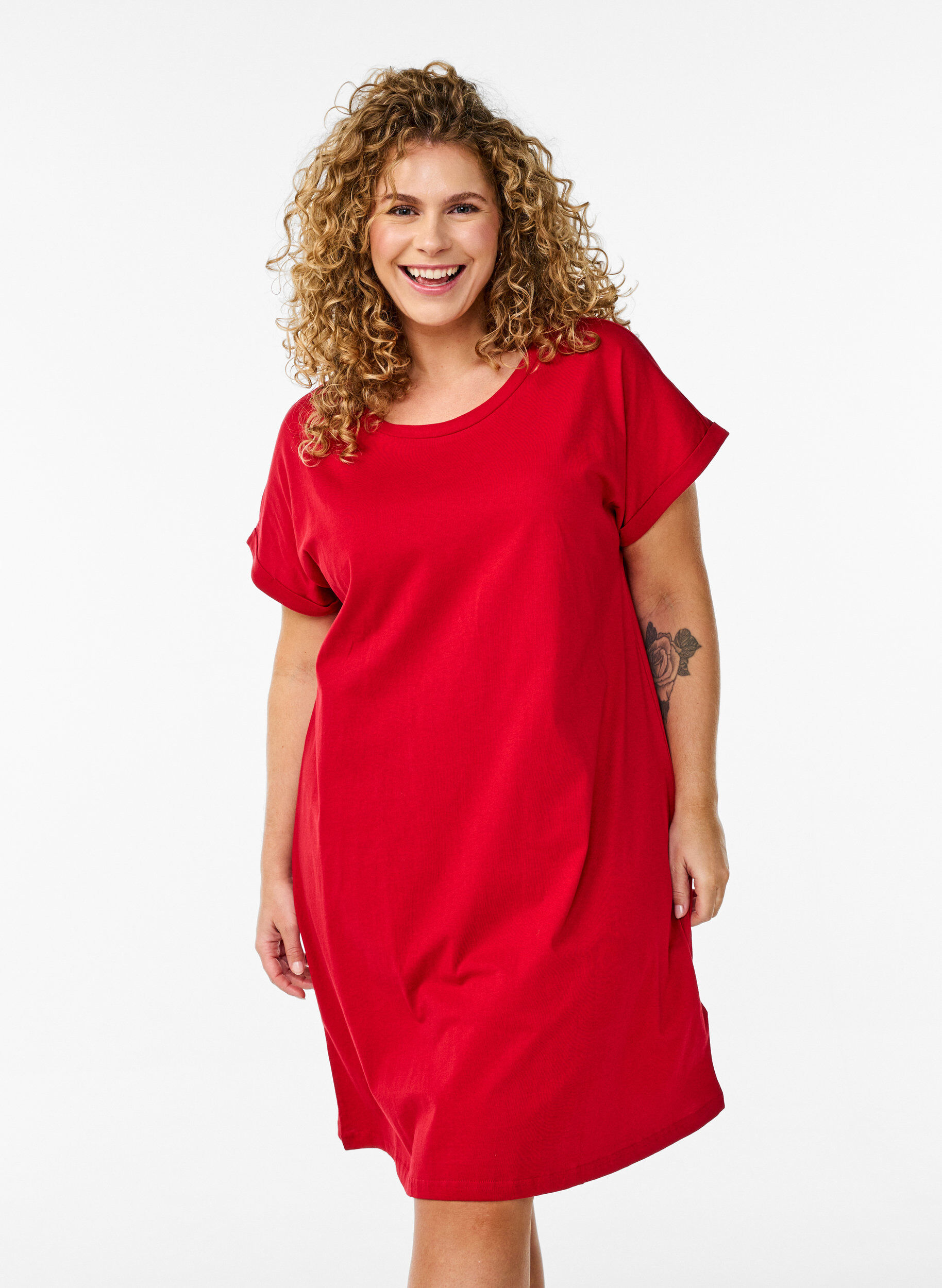 Zizzi2-pack Robe T-shirt &agrave; manches courtes, Rouge, Model image number 0