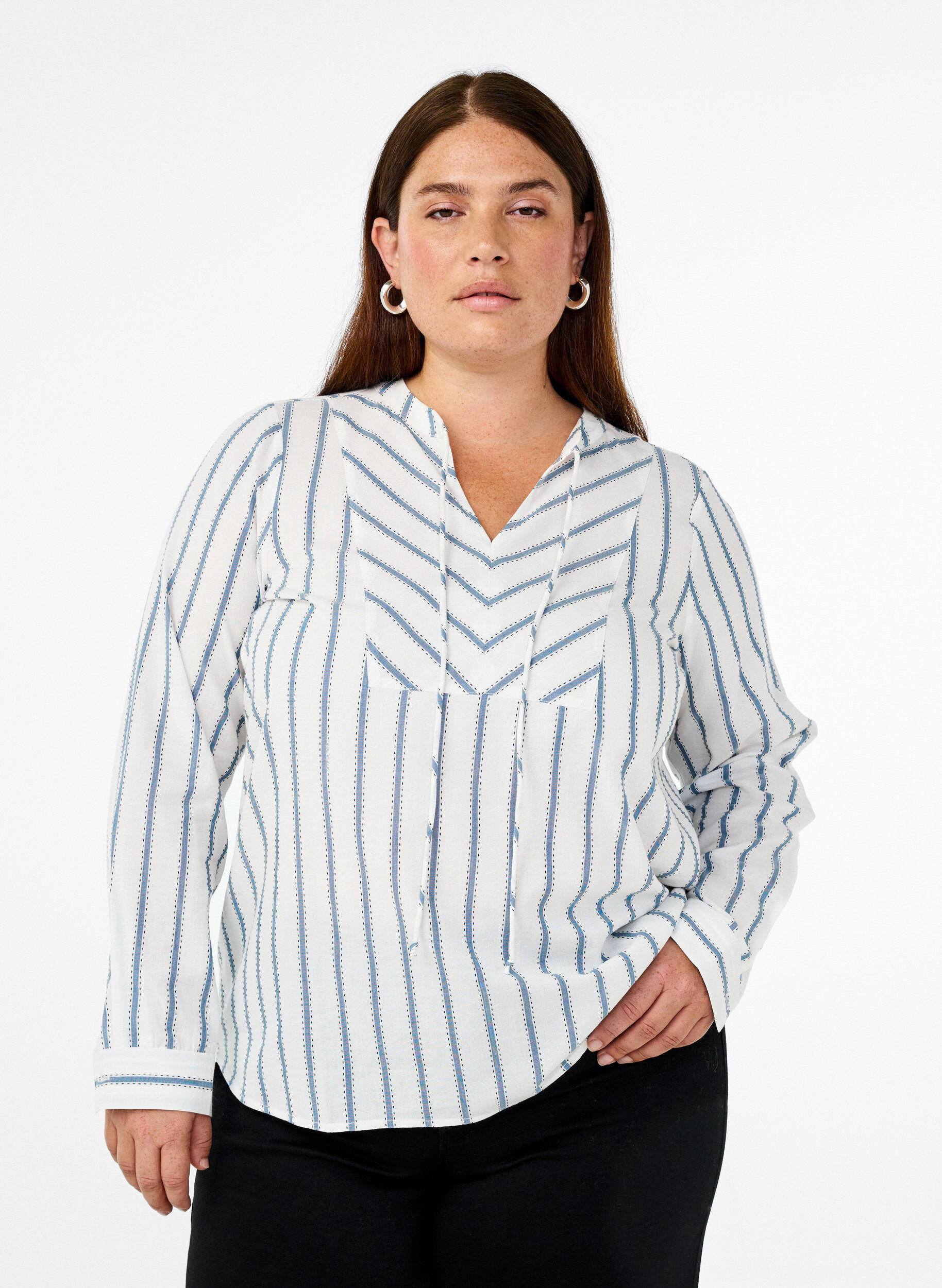 Zizzi Gestreifte Bluse mit Bindedetail, Wei&szlig;, Model image number 0