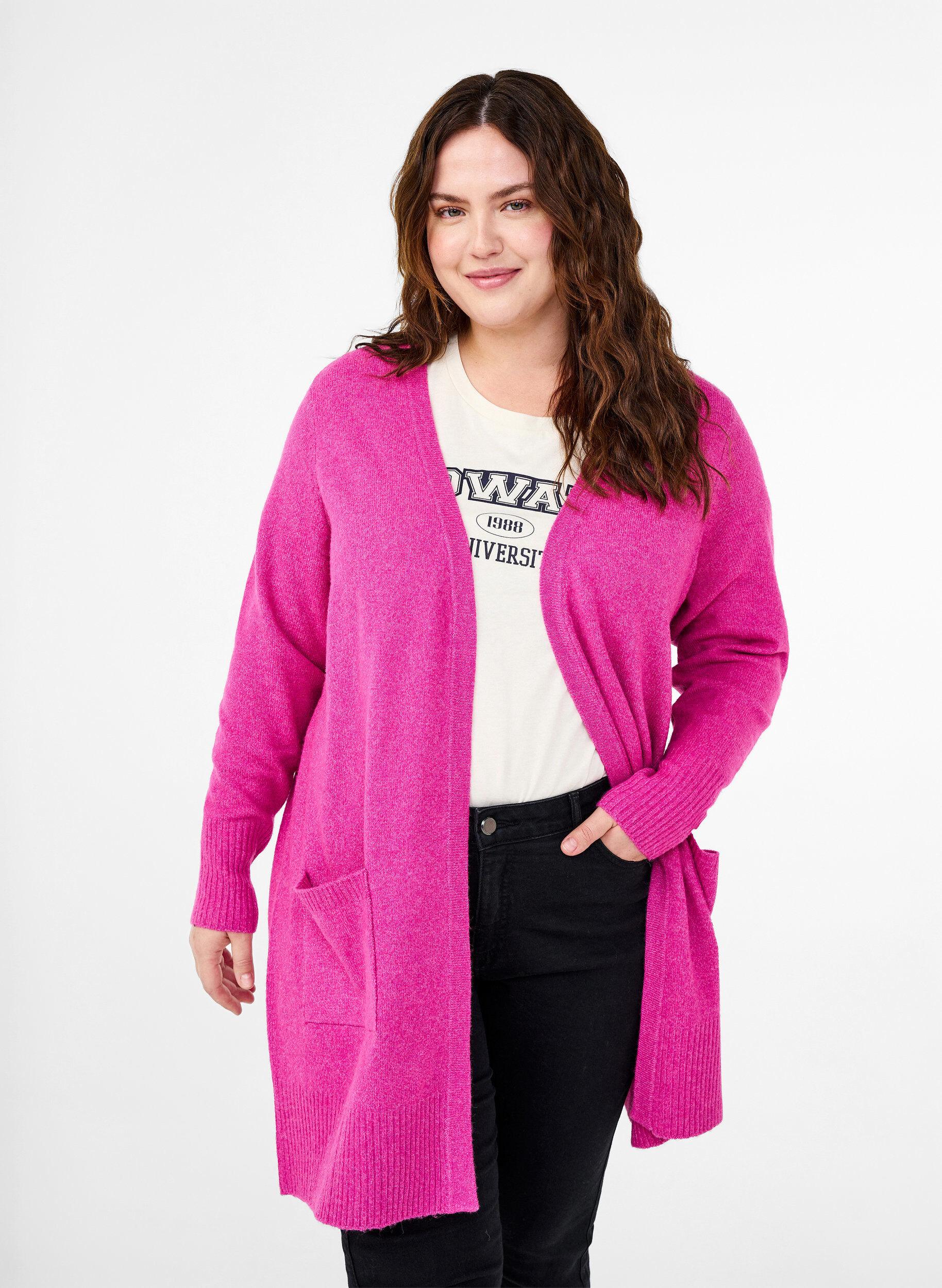 Zizzi Strickjacke mit Rippenstrick und Taschen, Pink, Model image number 0