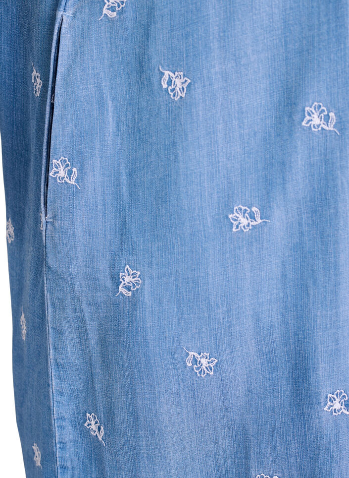 Robe en lyocell avec un aspect denim et des fleurs brod&eacute;es, Bleu Clair, Packshot image number 3