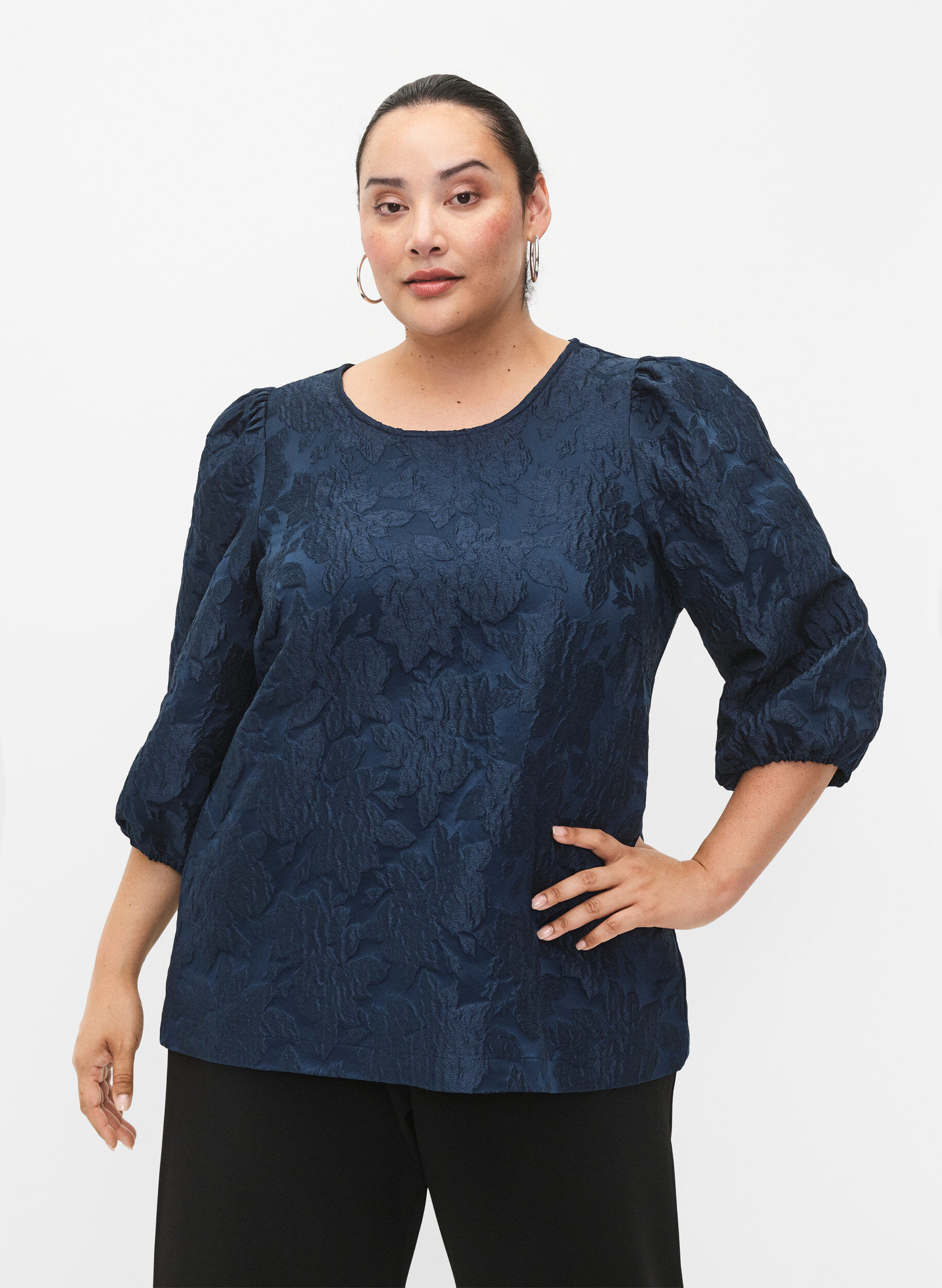 Zizzi  Jacquard-Bluse mit 3/4-&Auml;rmeln, Titan, Model image number 0