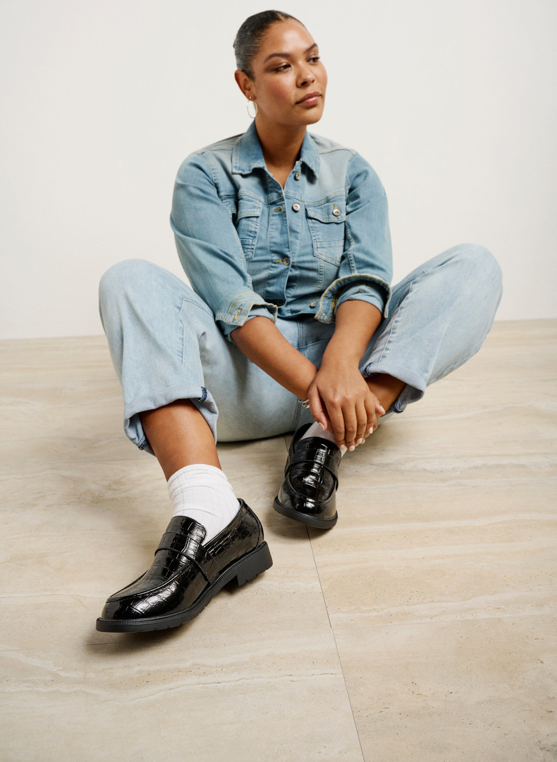 Zizzi Krokodil-Halbschuhe aus Leder mit breiter Passform, Black, Image image number 0