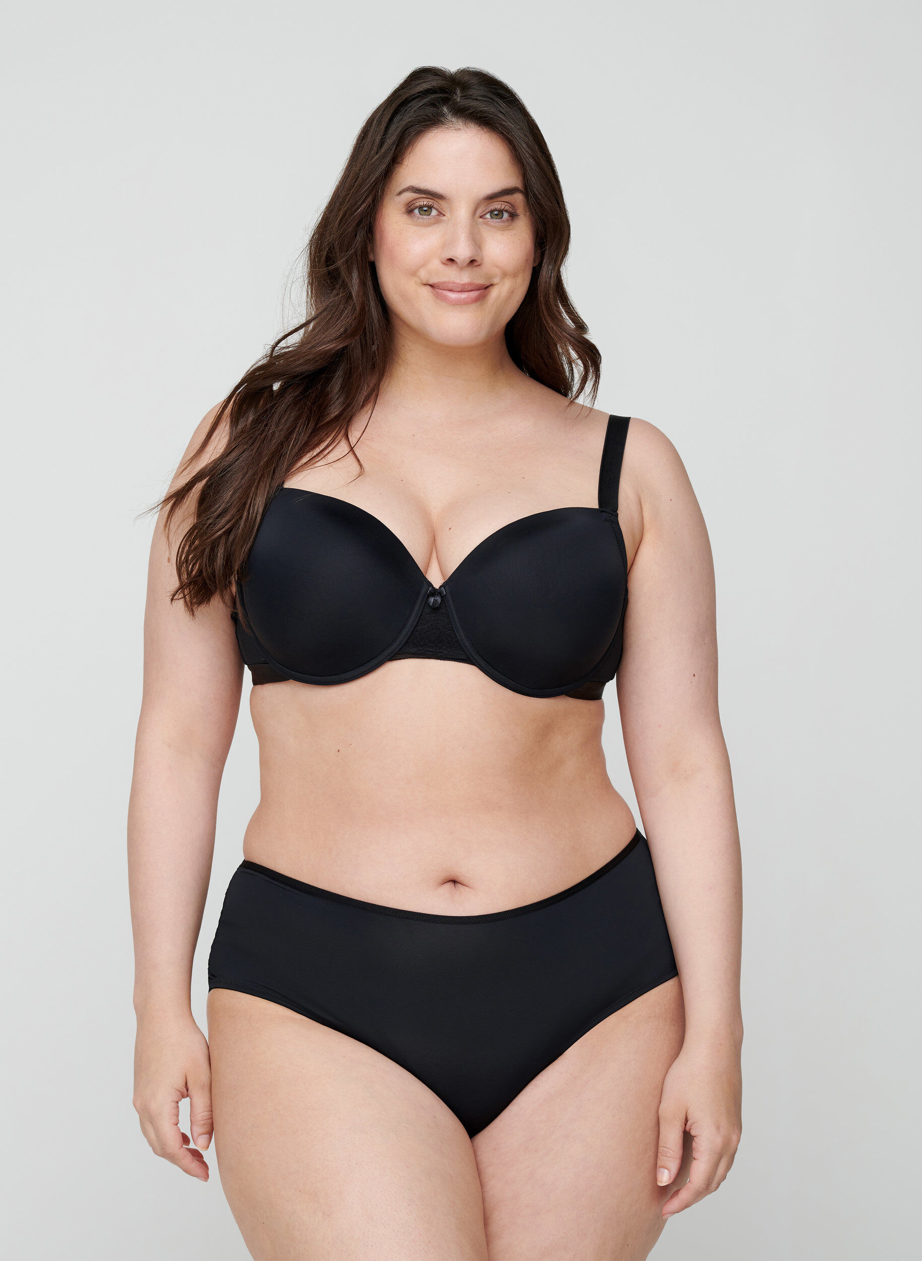 Zizzi Geformter BH mit Mesh, Schwarz, Model image number 1