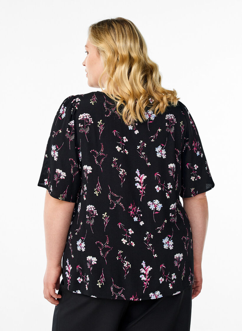 Gebl&uuml;mte Bluse mit kurzen &Auml;rmeln, Schwarz, Model image number 2