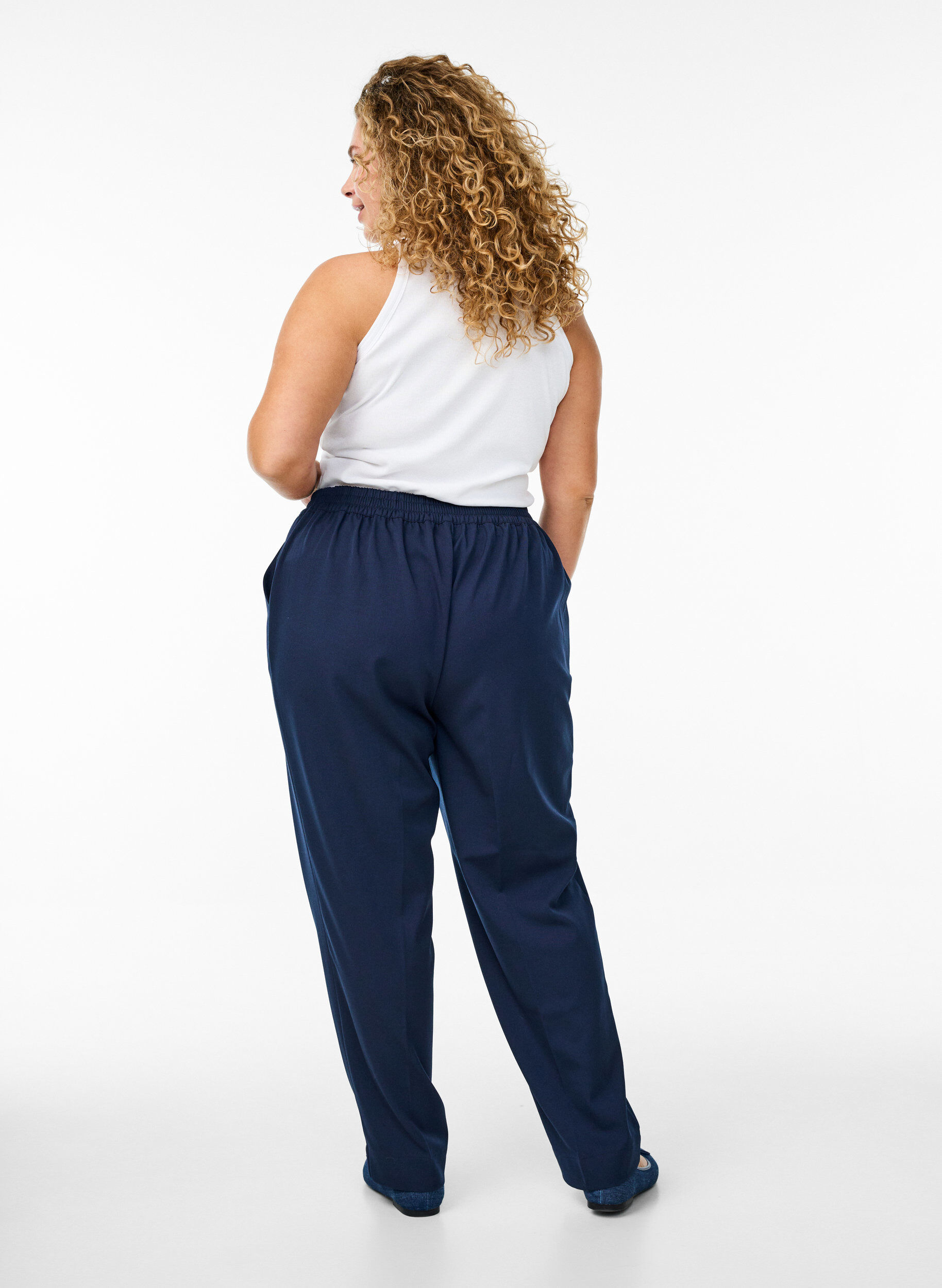 Zizzi Hose mit weiter Passform und hoher Taille, Blau, Model image number 1