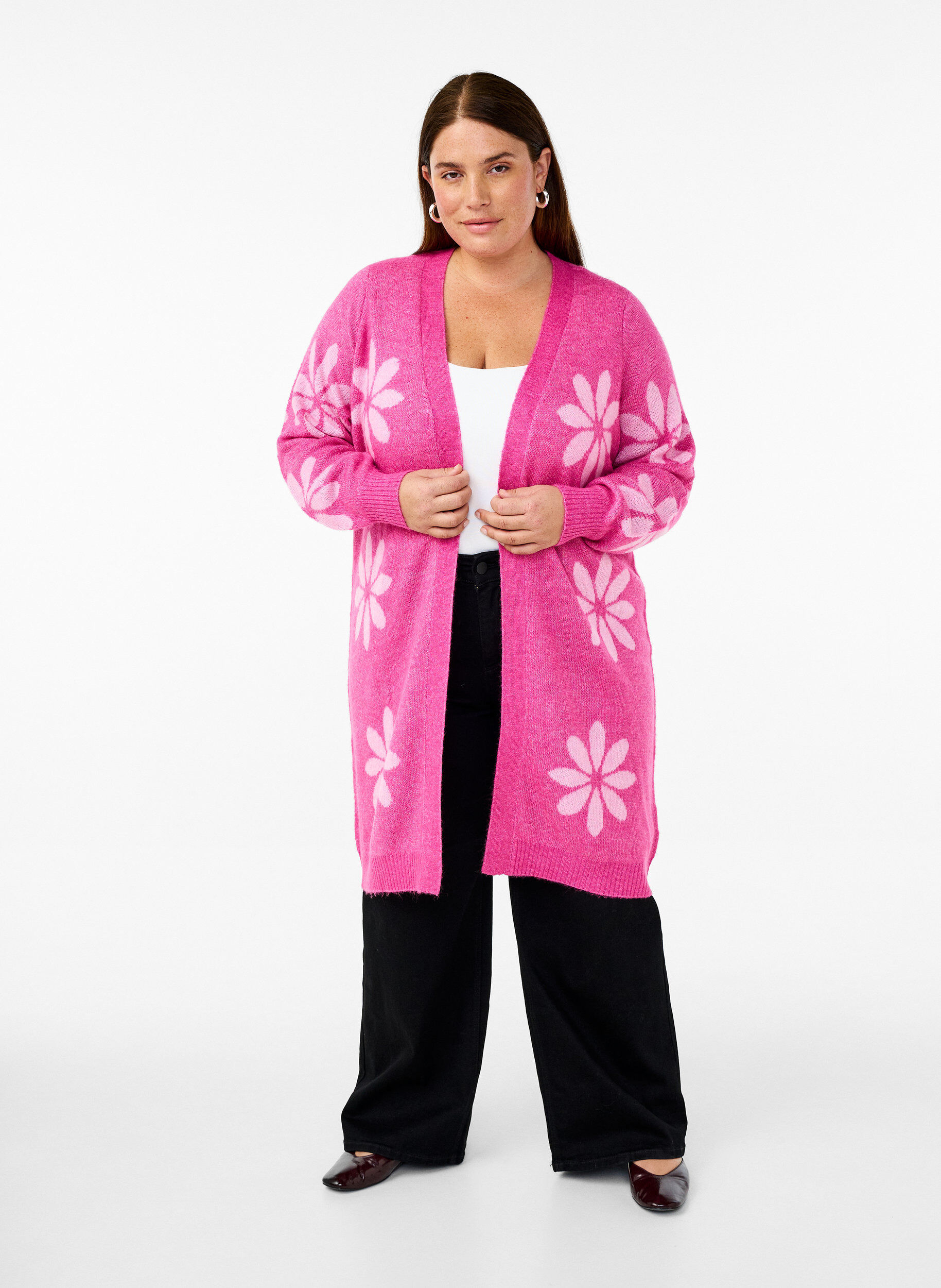 Zizzi Cardigan long en maille avec des fleurs, Raspberry Rose Comb, Model image number 0