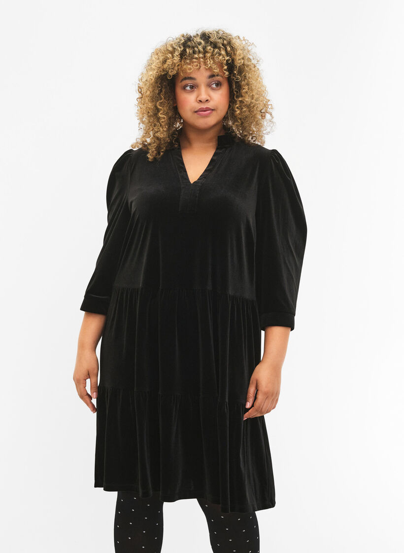 Velourskleid mit gerüschtem Kragen und 3/4-Ärmeln, Black, Model image number 0