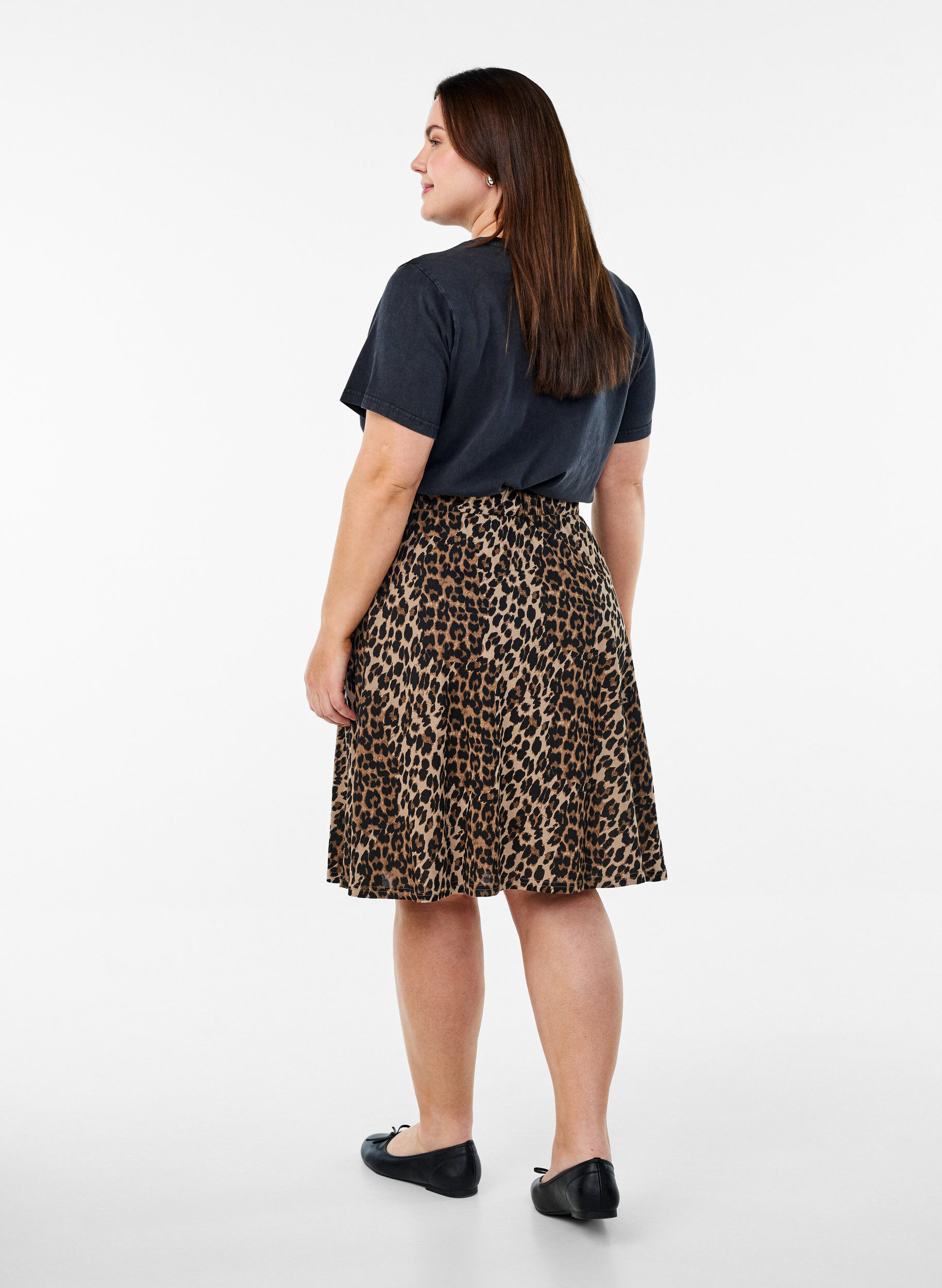 Zizzi 2er-Pack Skaterr&ouml;cke aus Viskose, Schwarz, Model image number 1