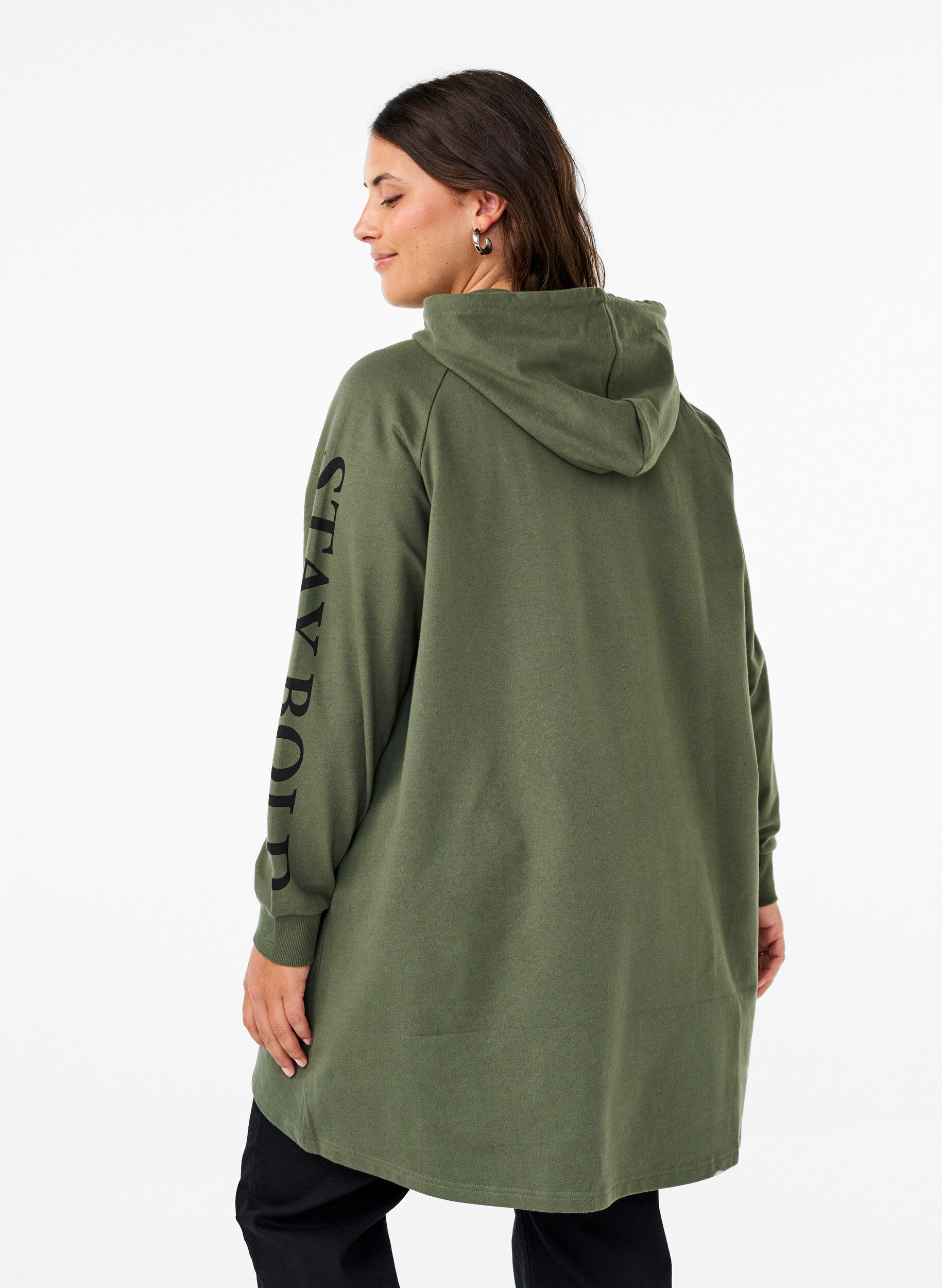Zizzi Oversize-Sweatshirt mit Print an den &Auml;rmeln, Thyme w. Black, Model image number 1
