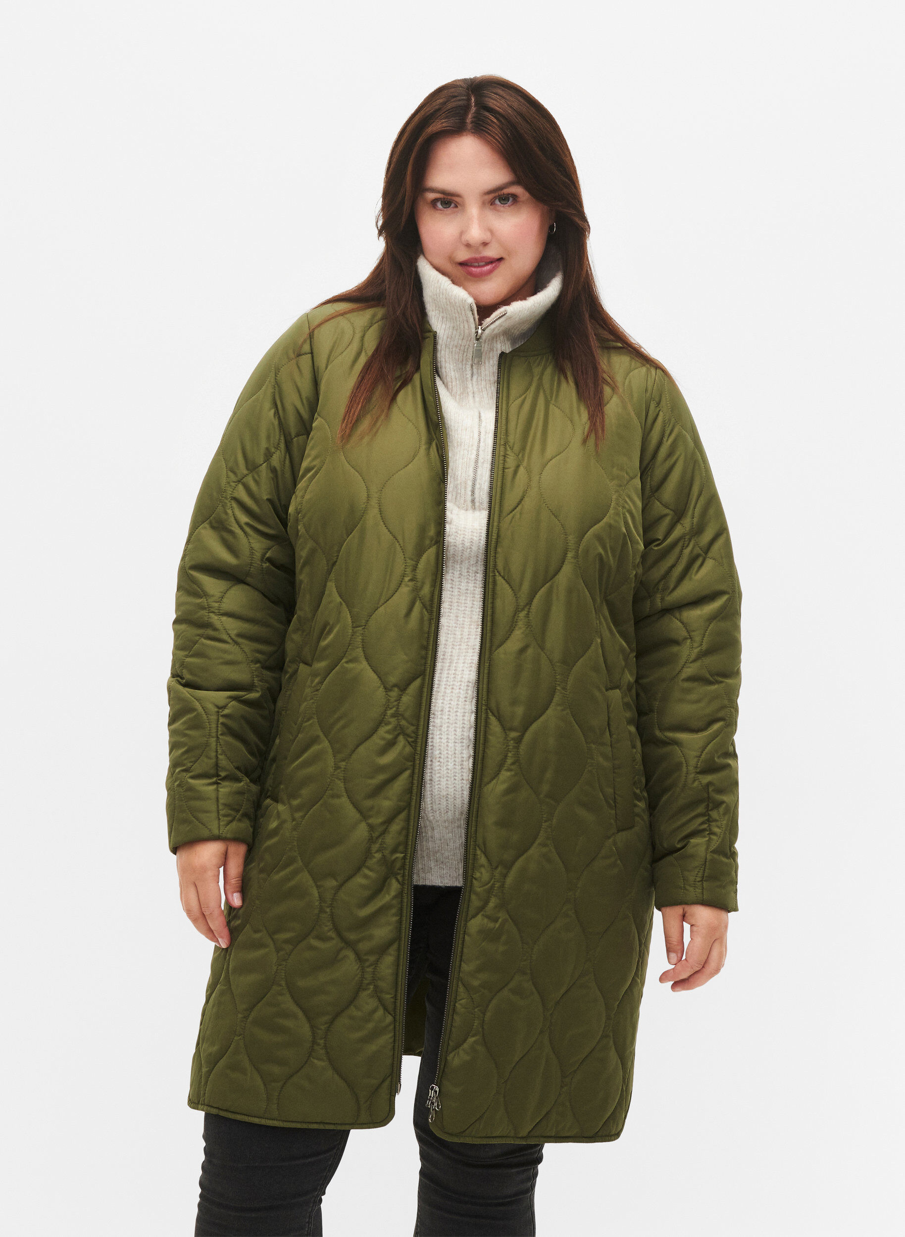 Zizzi Lange gef&uuml;tterte Jacke mit Taschen und Rei&szlig;verschluss, Winter Moss, Model image number 0