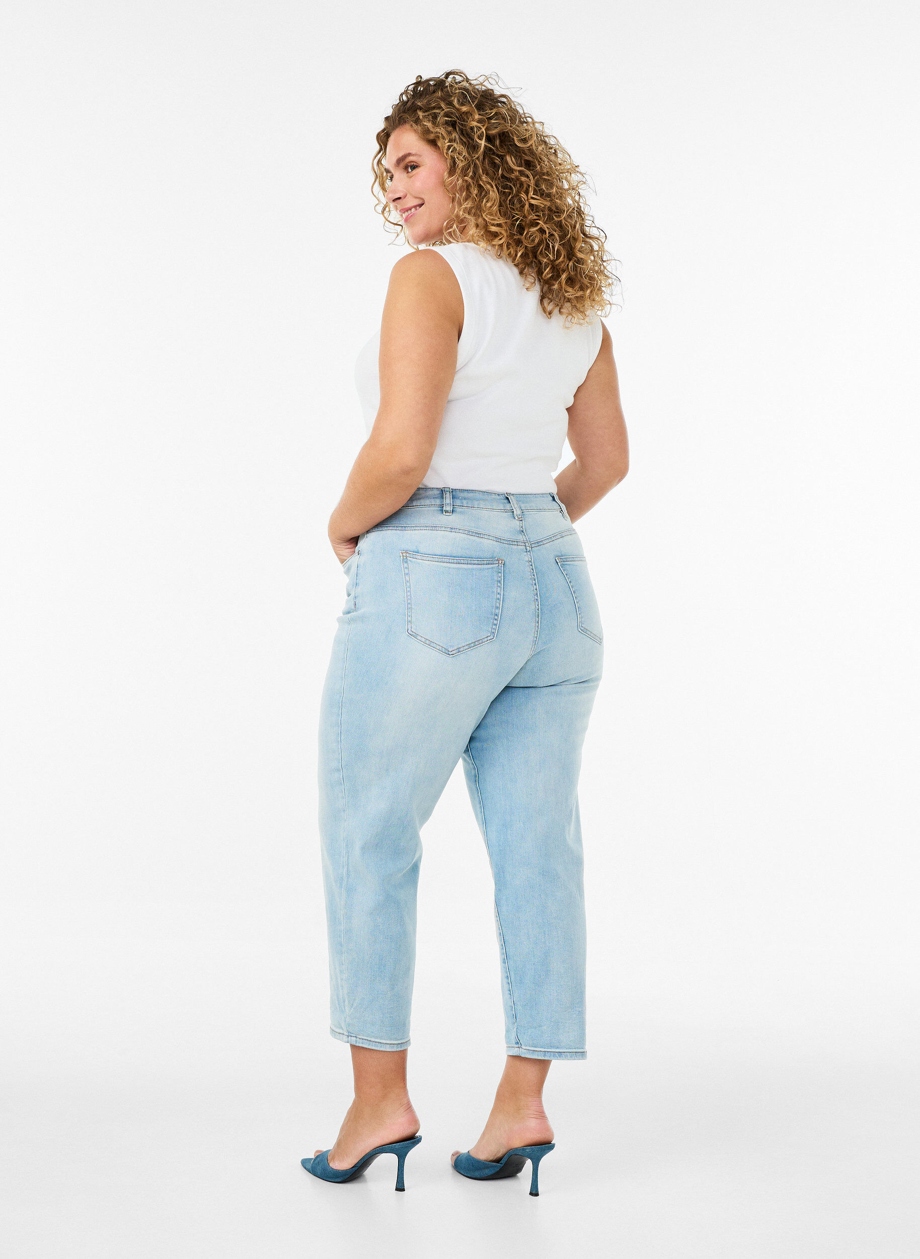 ZizziJean 7/8 retrouss&eacute; et taille haute, Bleu Clair, Model image number 1