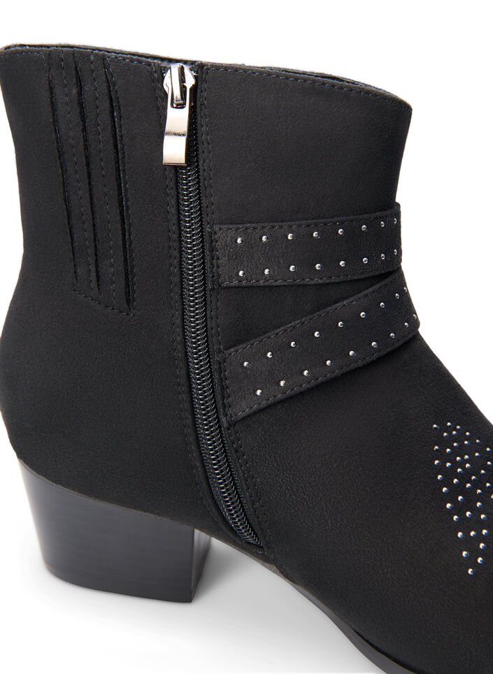 Extra-Weite - Stiefelette mit Nieten und Schnallen, Black, Packshot image number 4