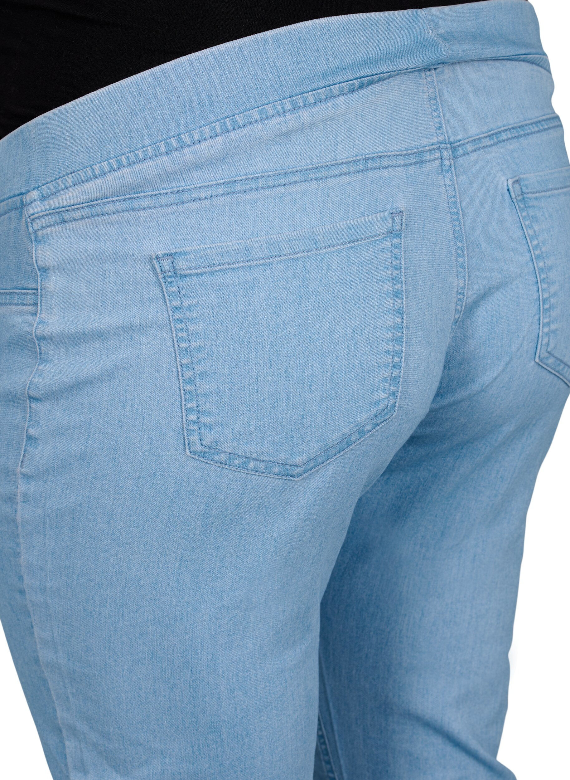 Zizzi Pantalon de grossesse &agrave; poches arri&egrave;re, Bleu Clair, Packshot image number 3