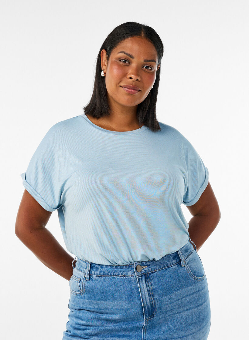 T-Shirt aus Viskose mit Glitzerstreifen, Blau, Model image number 0