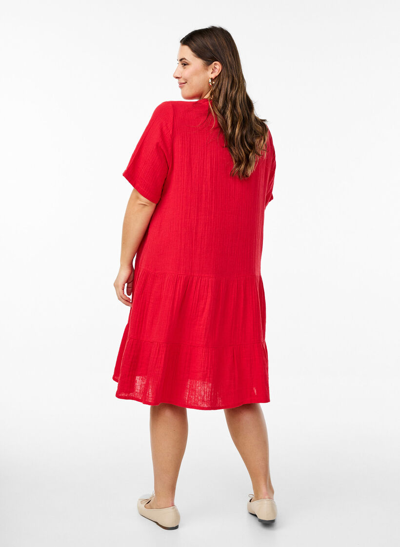 Robe courte en mousseline de coton avec motif, Rouge, Model image number 2