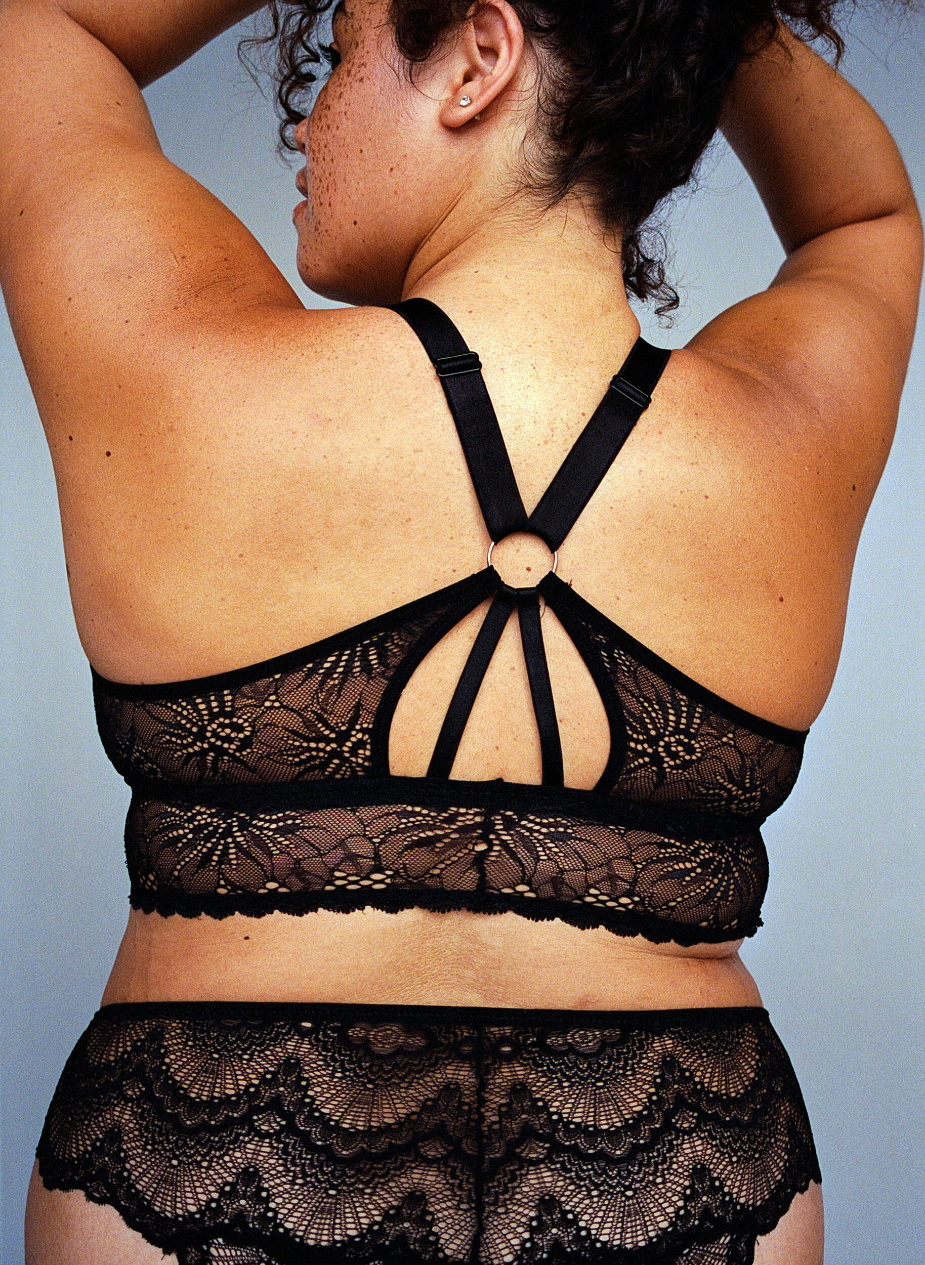 Zizzi Spitze Bralette mit R&uuml;ckendetail, Black, Image image number 1