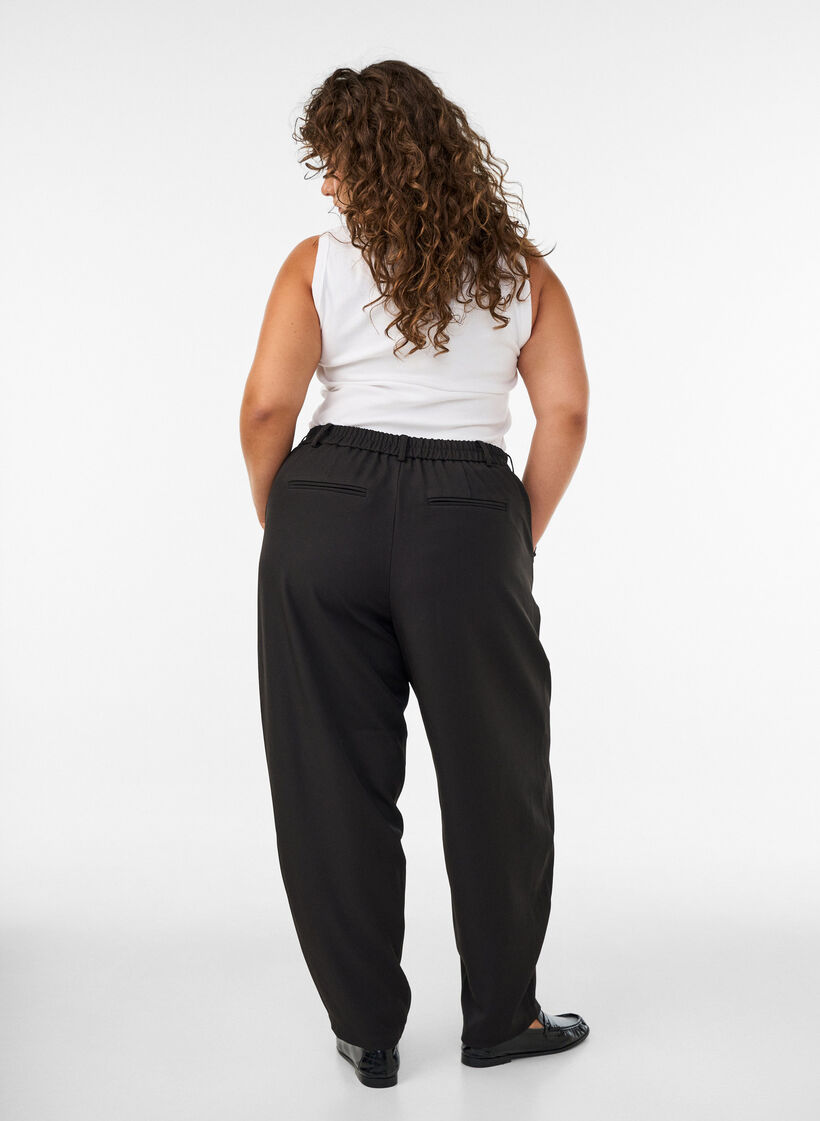 Hose in Barrel-Passform mit hoher Taille, Schwarz, Model image number 2