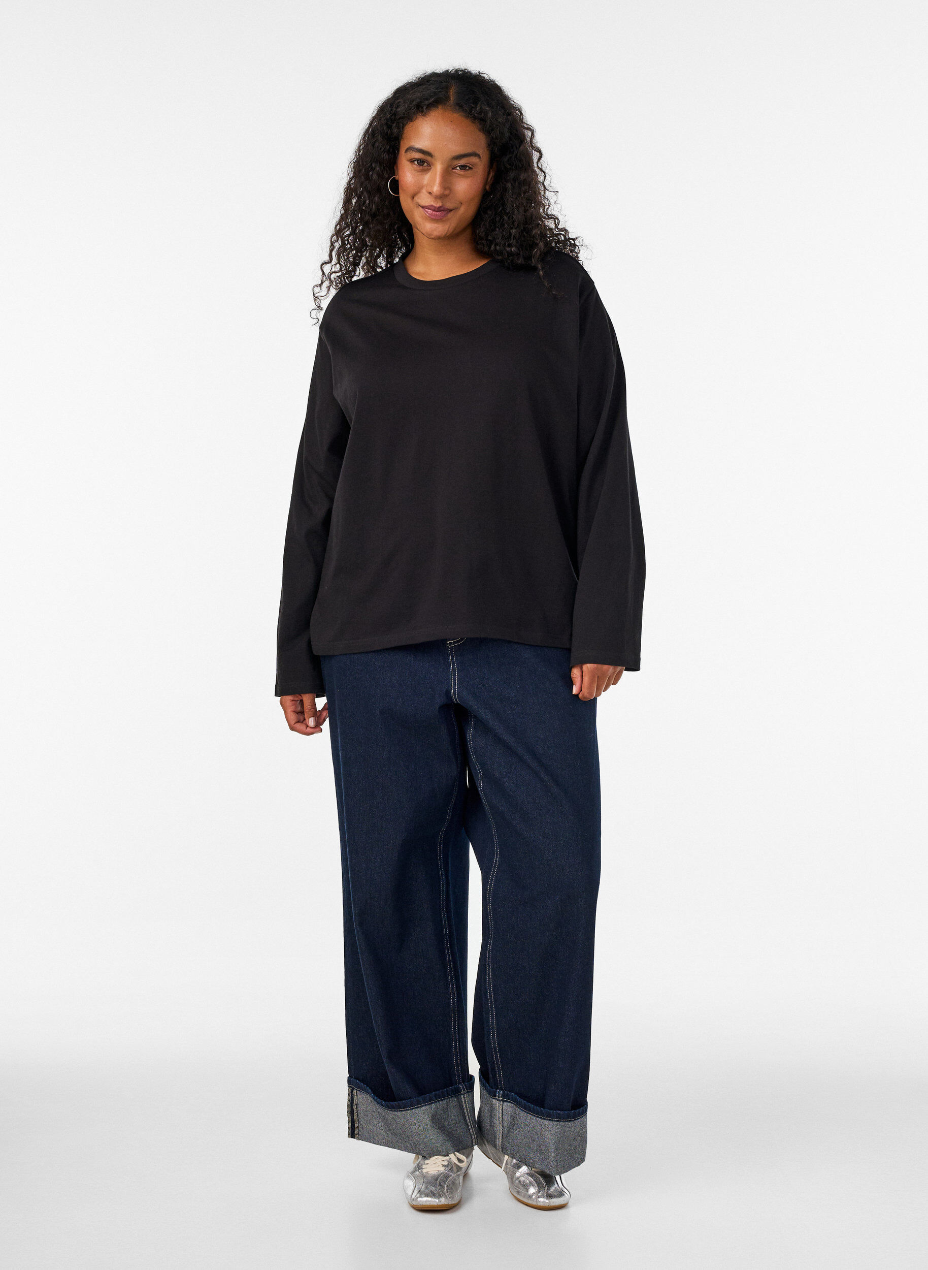 ZizziT-shirt Basic avec manches longues, Noir, Model image number 1