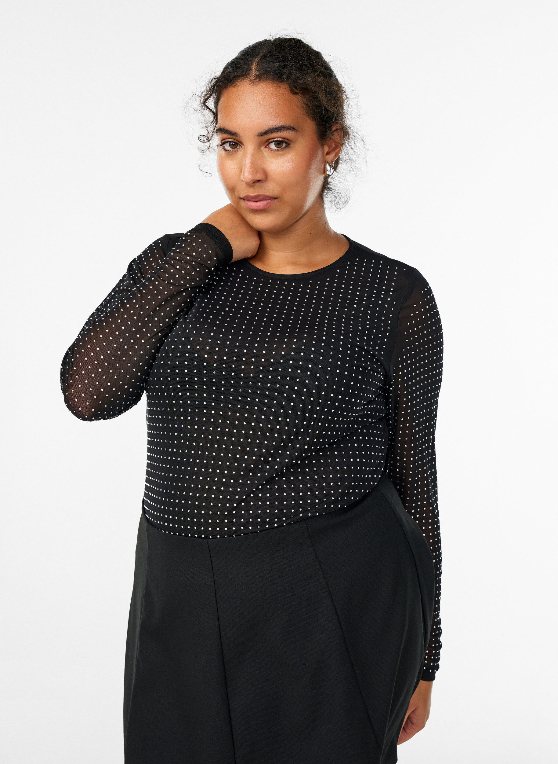 Zizzi Blouse en maille avec strass et manches longues, Noir, Model image number 0