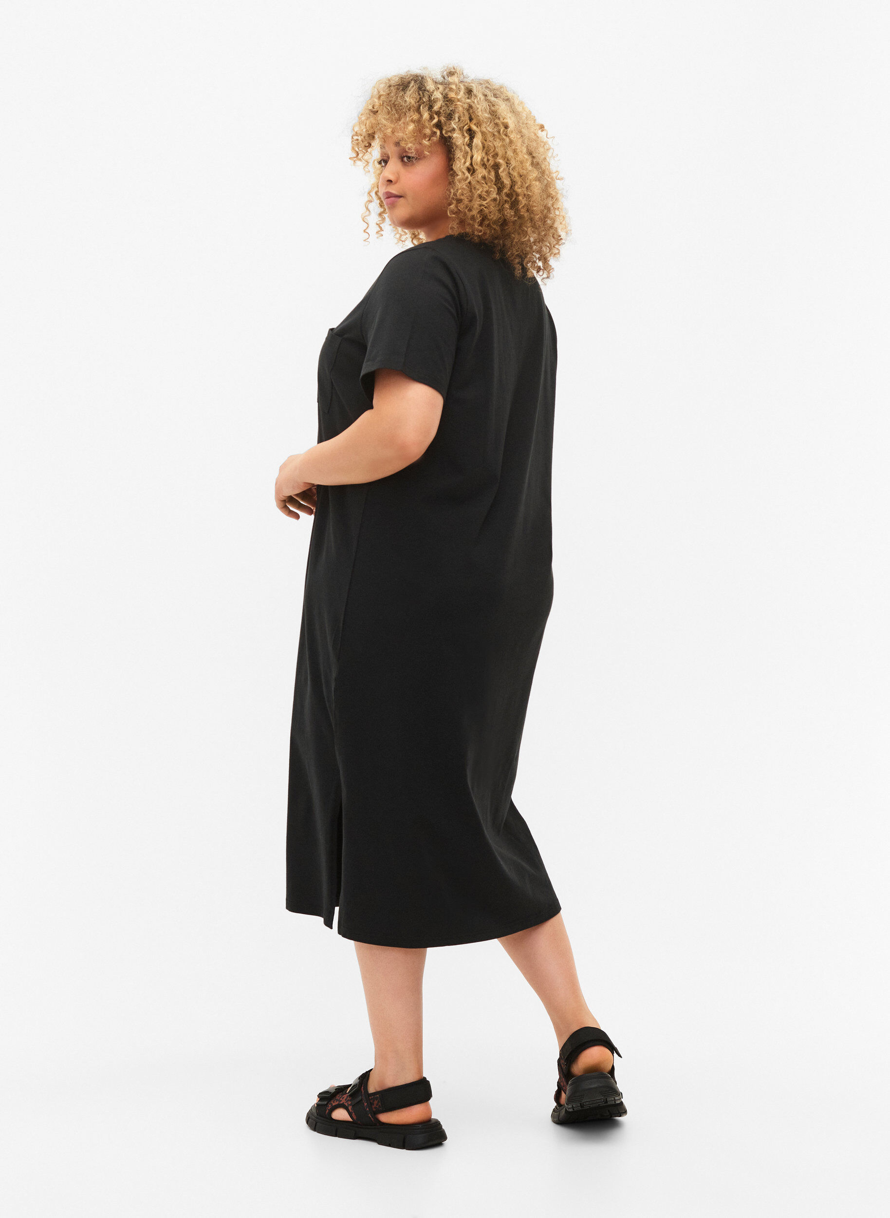 Zizzi Kurz&auml;rmeliges Baumwollkleid mit Schlitz, Black, Model image number 1