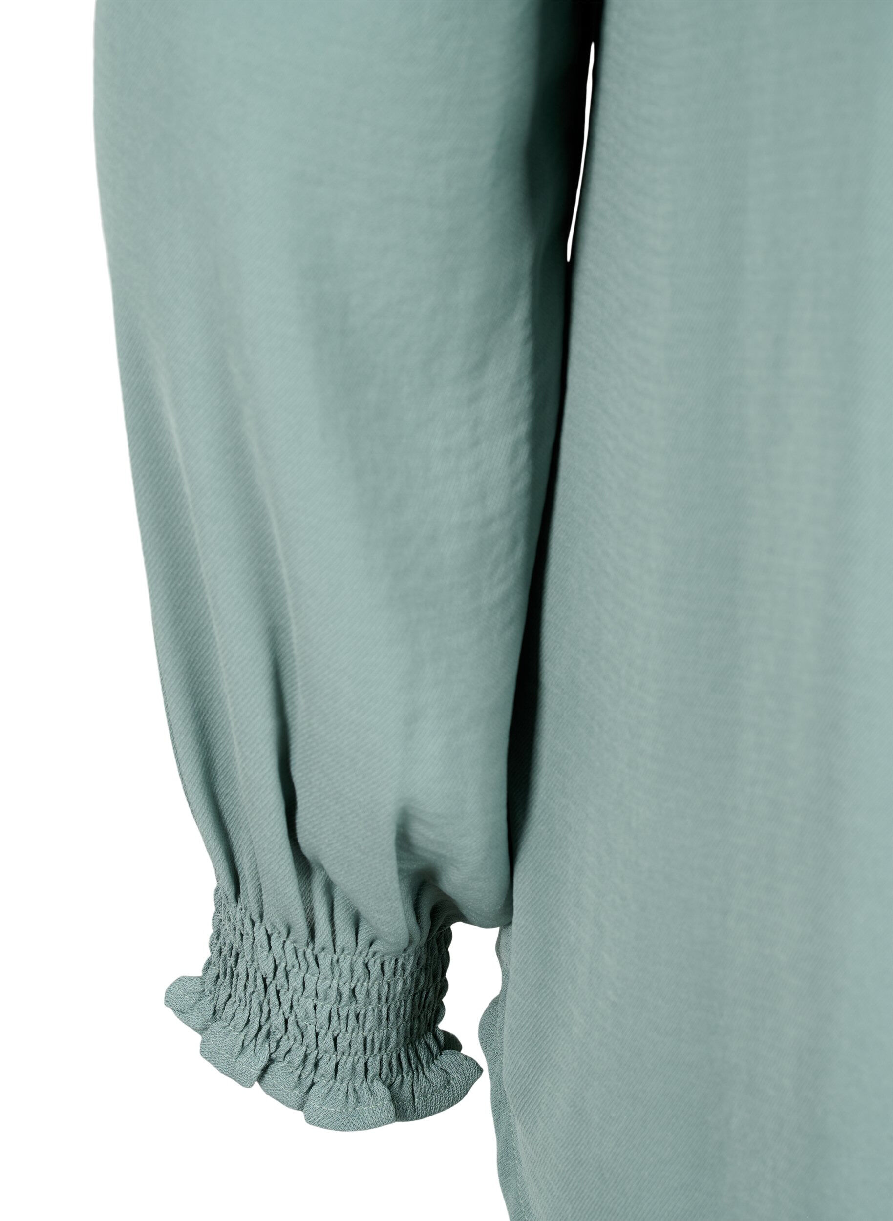 Zizzi Bluse mit Smok und V-Ausschnitt, Chinois Green, Packshot image number 3