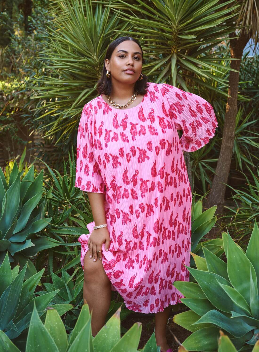 Zizzi Robe imprim&eacute;e en rose, , Model