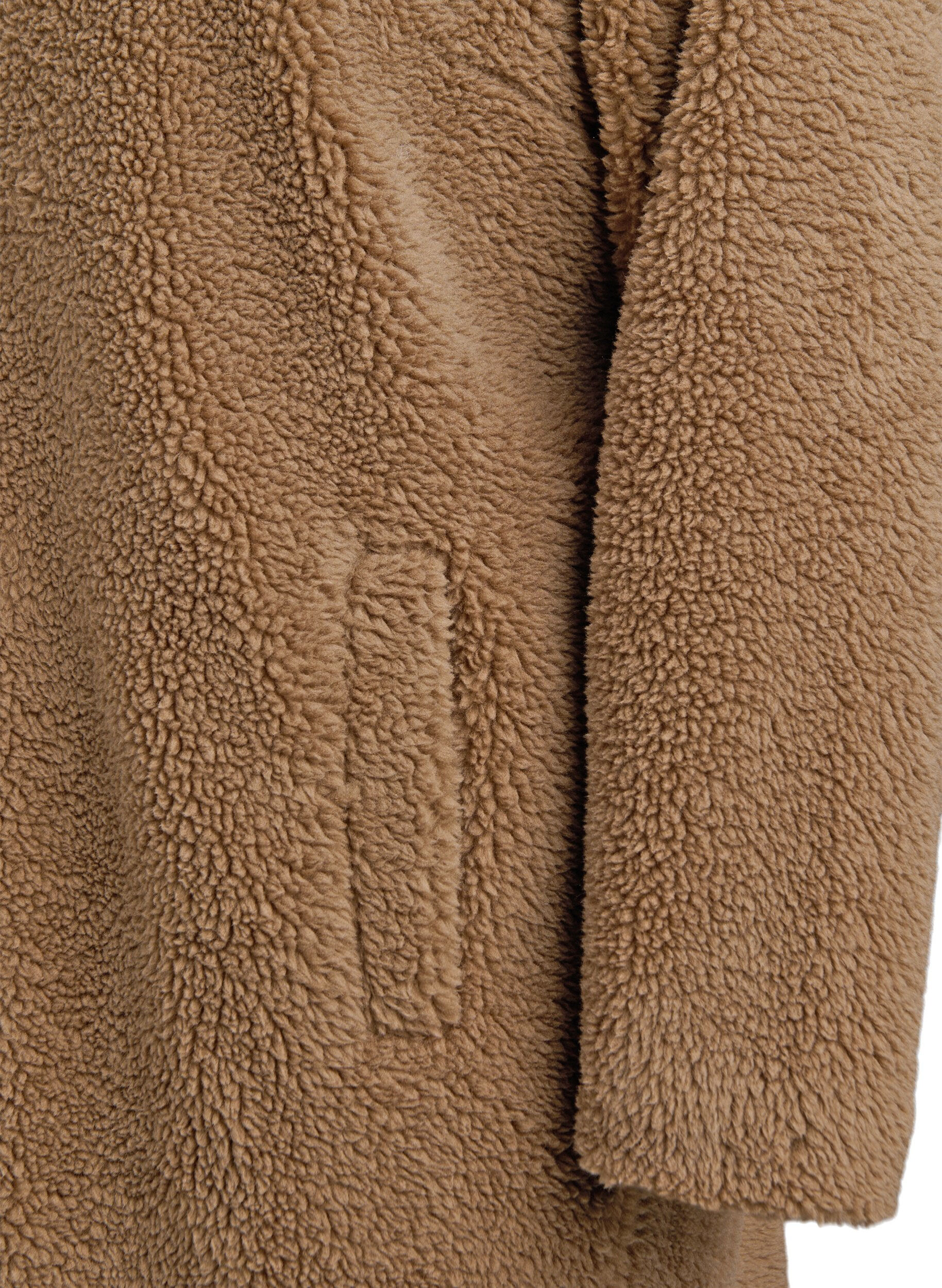 Zizzi Weiche Teddyjacke mit Kn&ouml;pfen und Kragen, Braun, Packshot image number 3