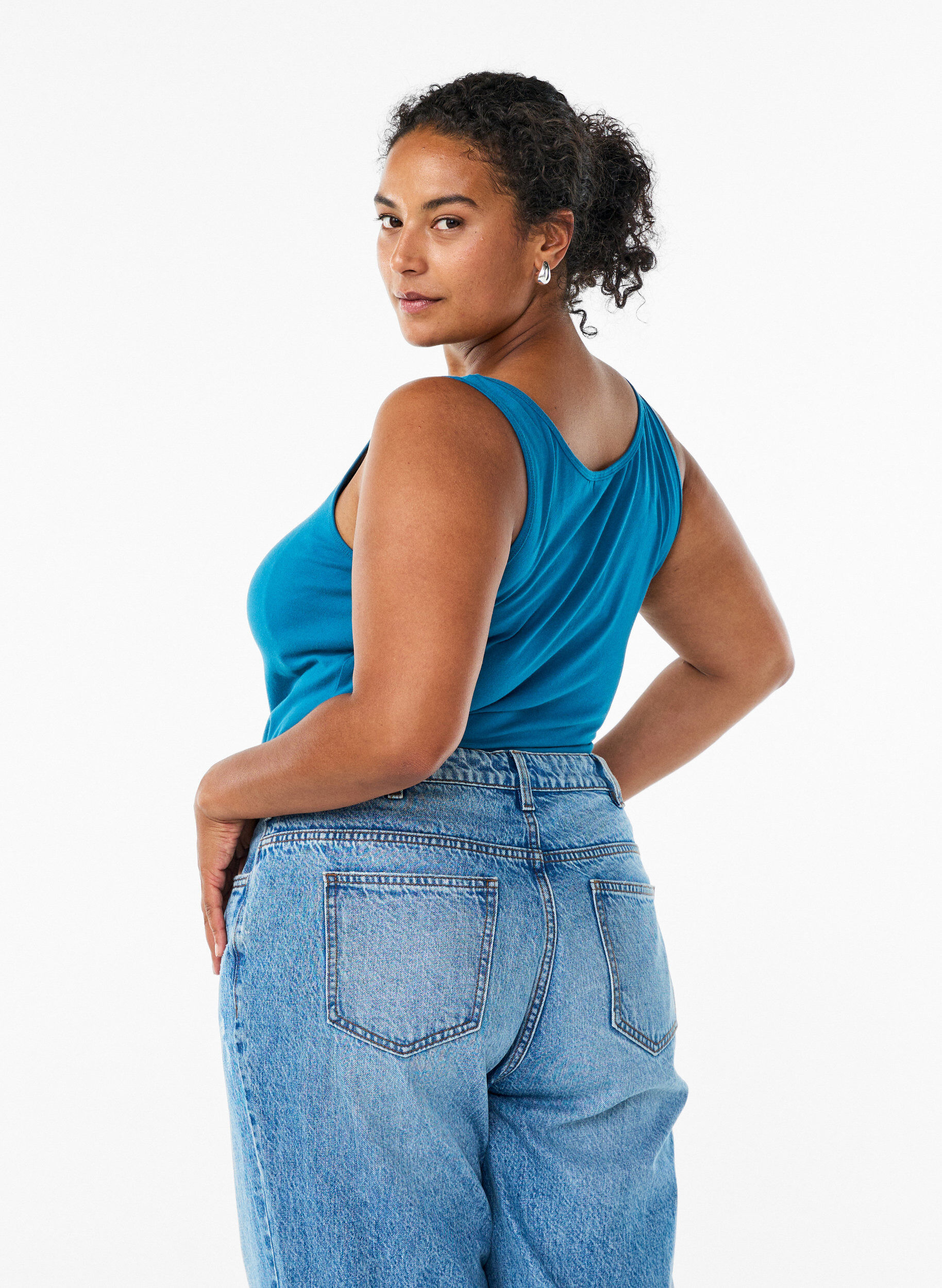 Zizzi Haut uni Basic en coton, Bleu p&eacute;trole, Model image number 2