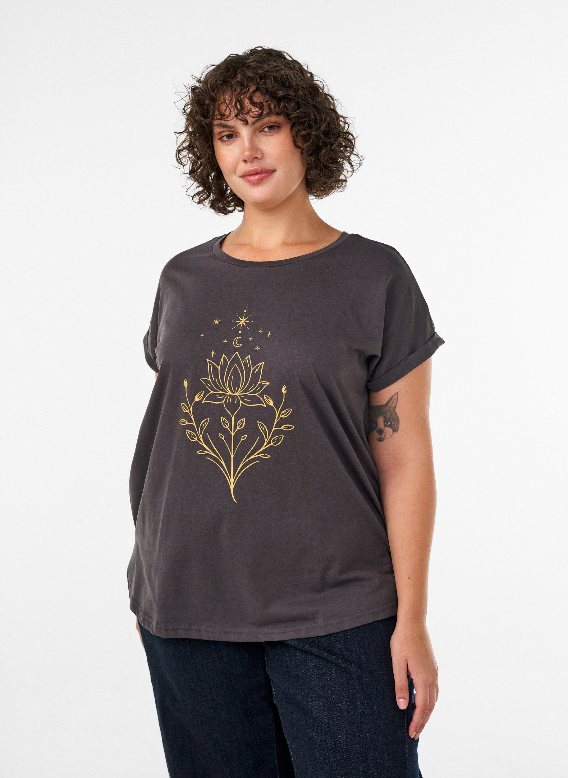 T-shirt avec imprim&eacute; d&eacute;coratif sur le devant, Gris anthracite, Model