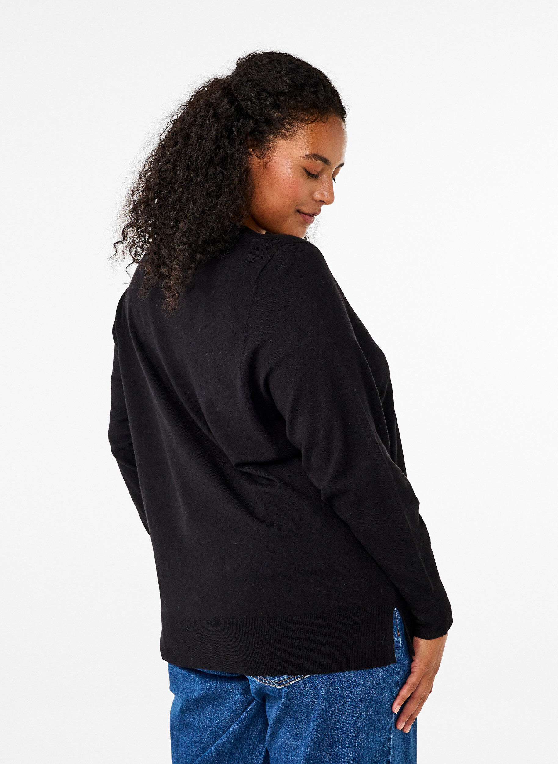 Zizzi Chemisier &agrave; manches longues en maille avec fente, Noir, Model image number 2