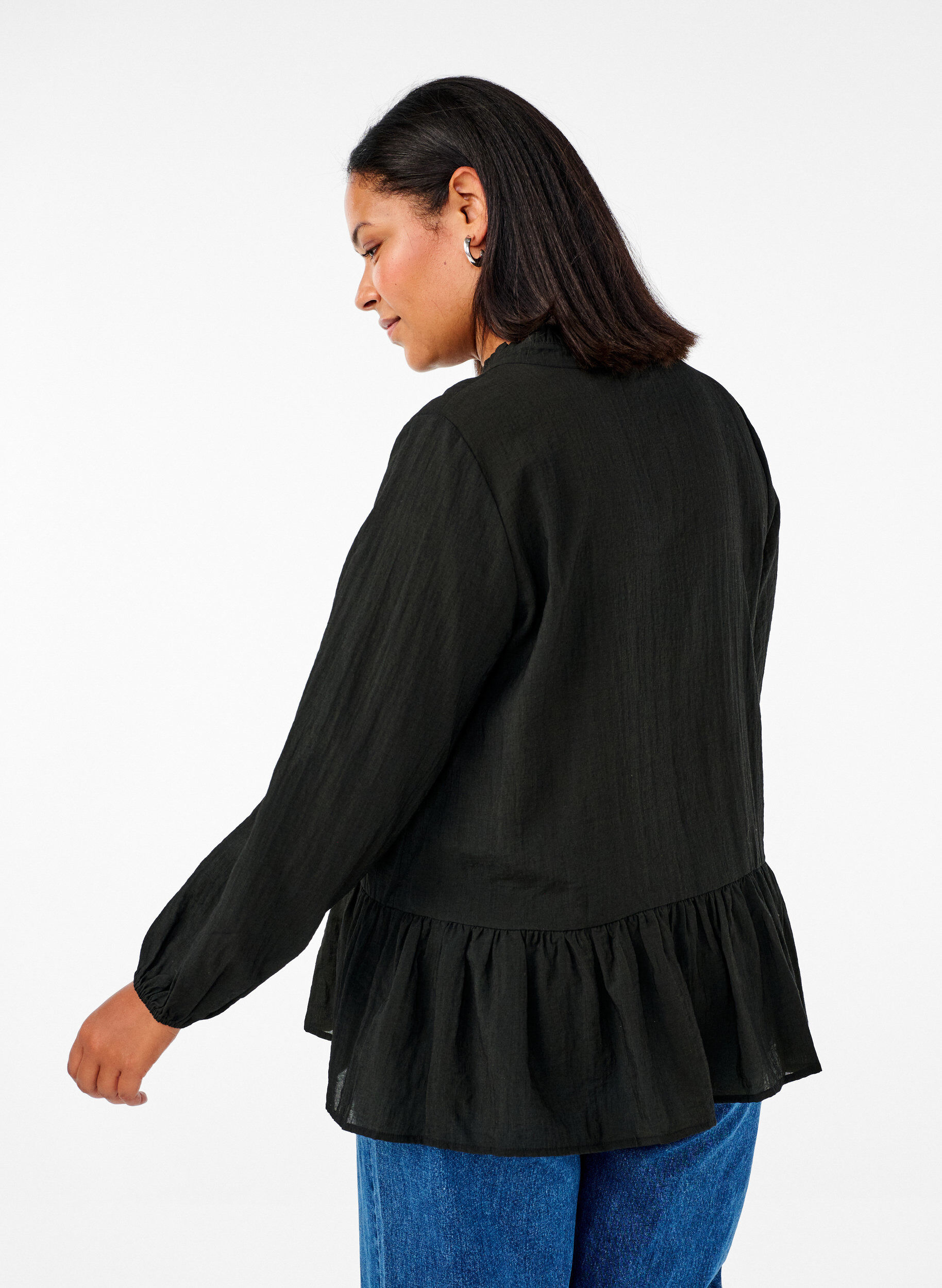Zizzi Lang&auml;rmlige Bluse mit Peplum, Schwarz, Model image number 2