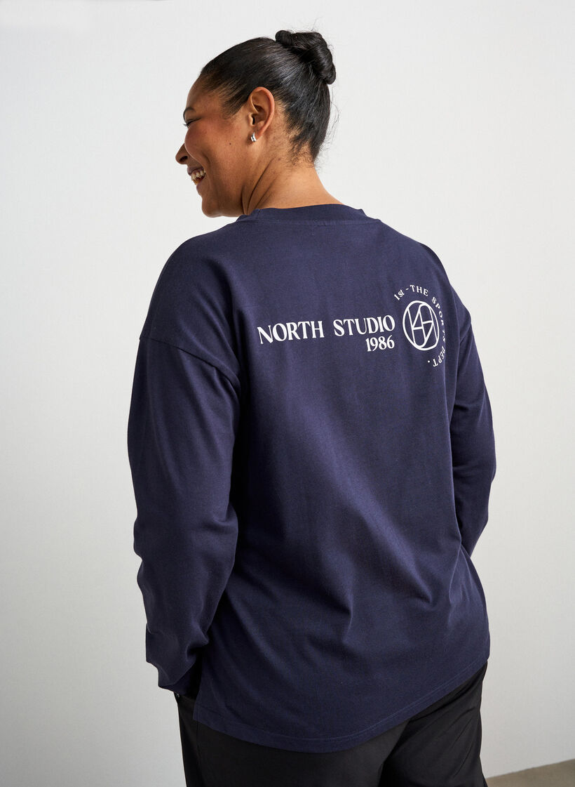 Lang&auml;rmelige Jerseybluse mit Textprint, Blau, Model image number 2