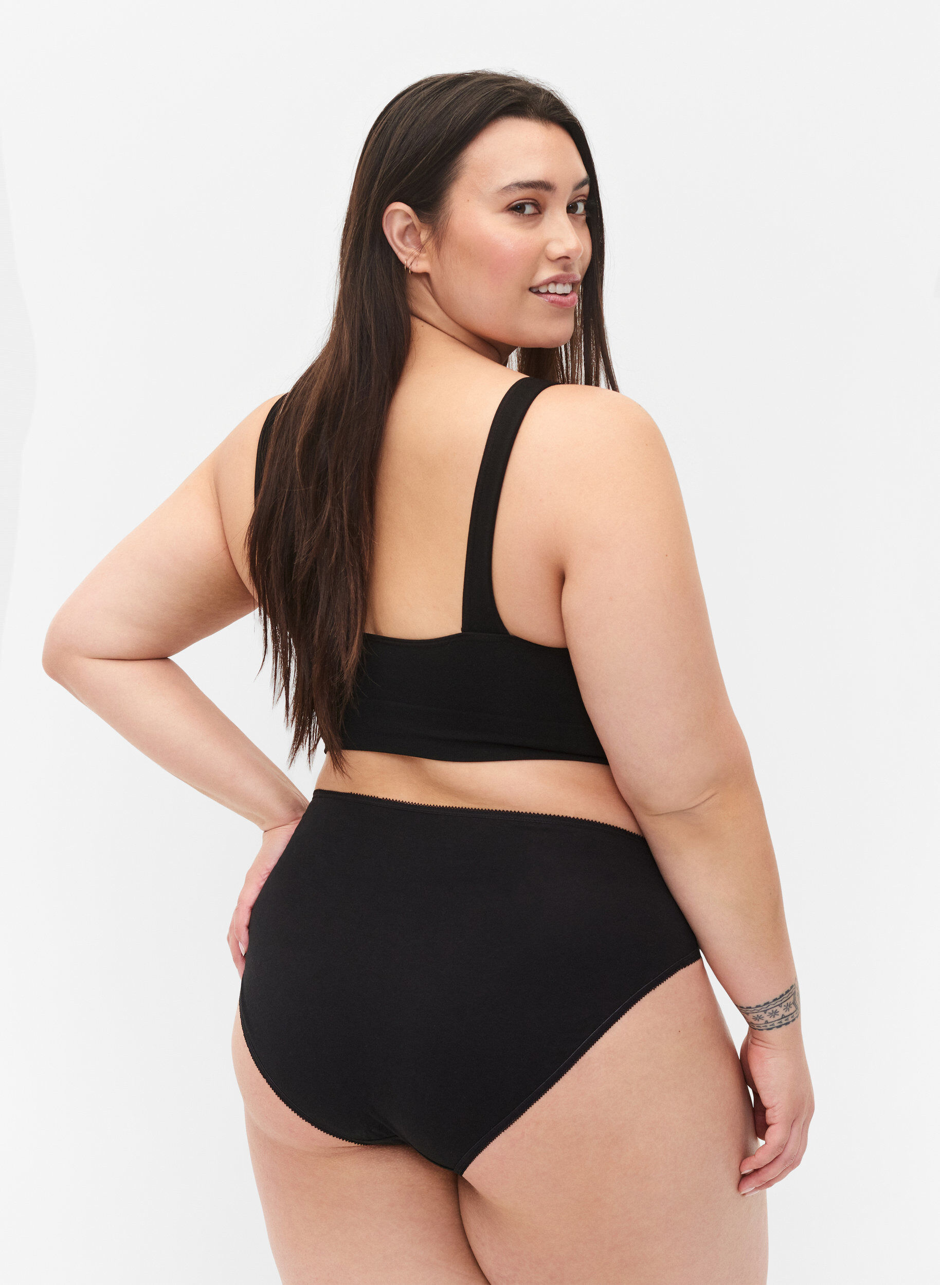 Zizzi Lot de 5 culottes en coton taille haute, Black, Model image number 1