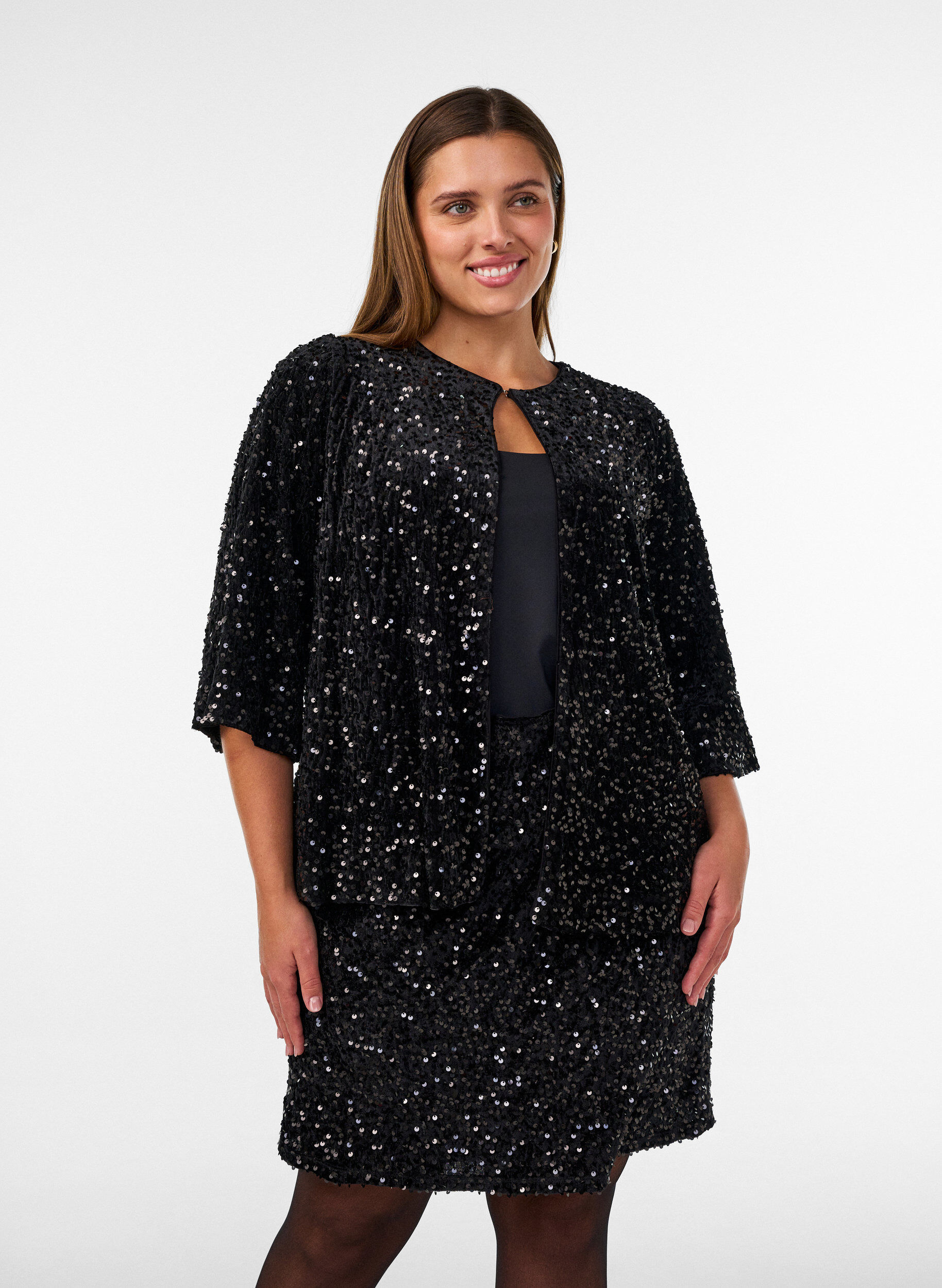 ZizziJupe courte &agrave; sequins, Noir, Model image number 0