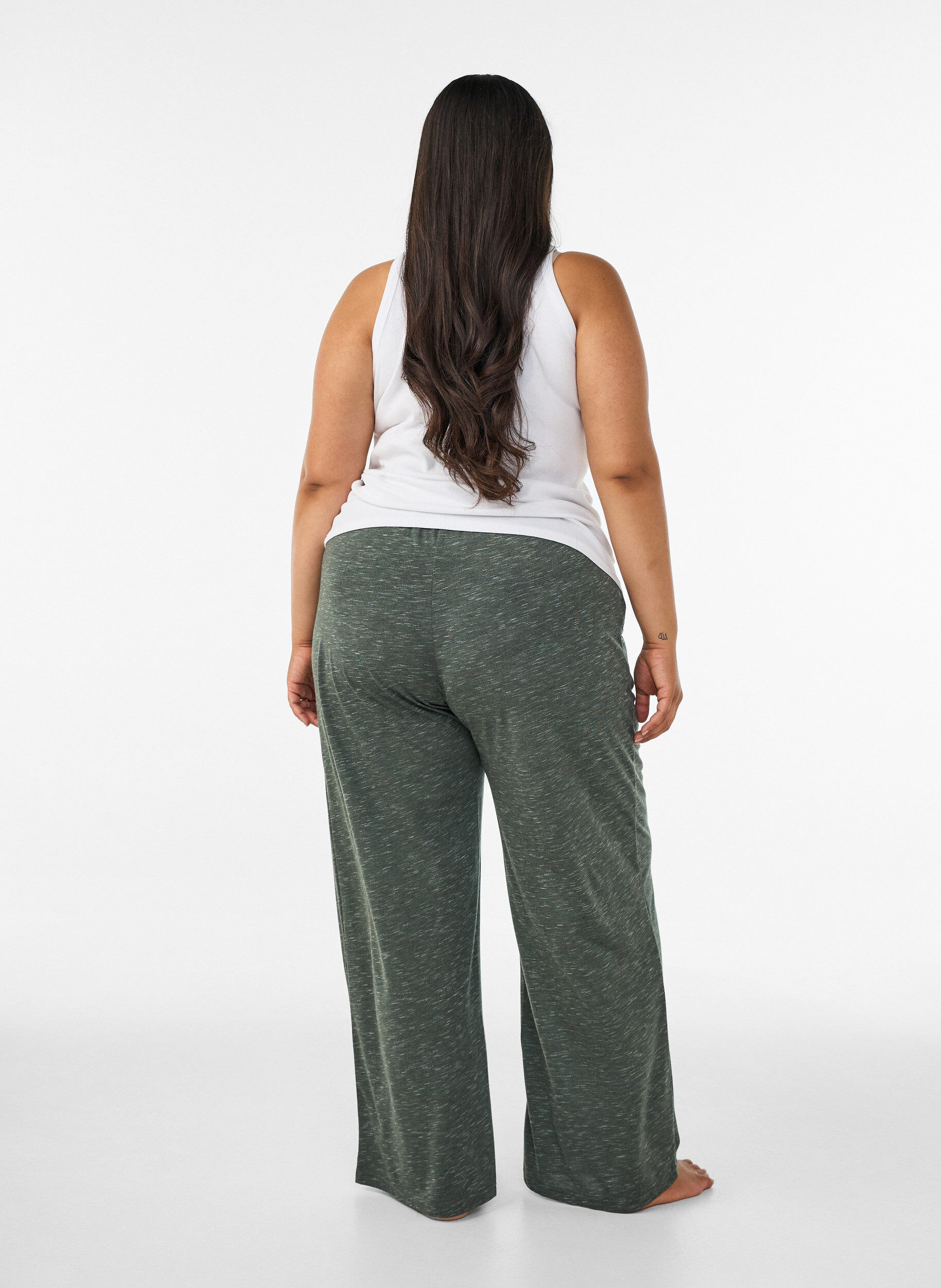 ZizziHose aus Jersey mit weitem Bein und Taschen, Gr&uuml;n, Model image number 2