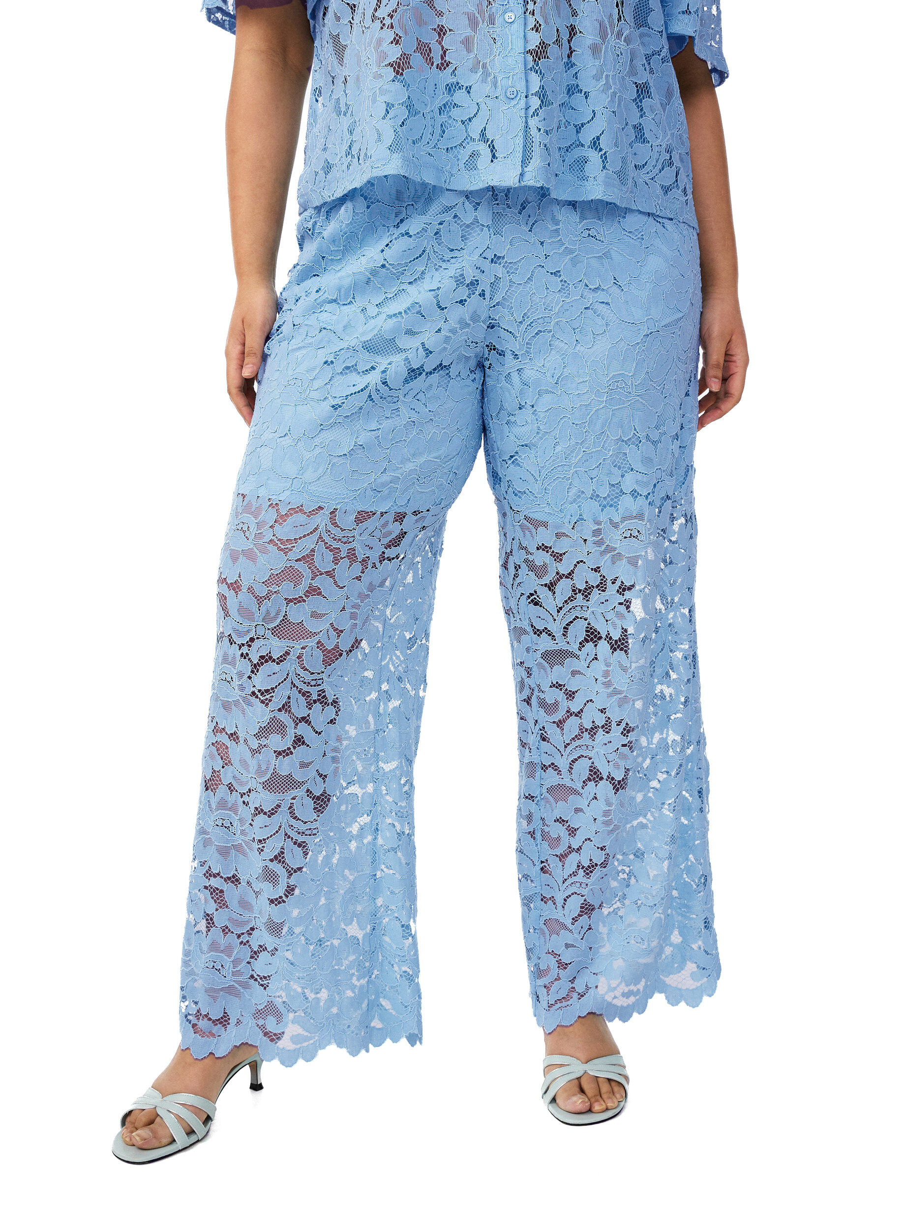 ZizziHoch taillierte Spitzenhose mit geraden Beinen, Blau, Model image number 2