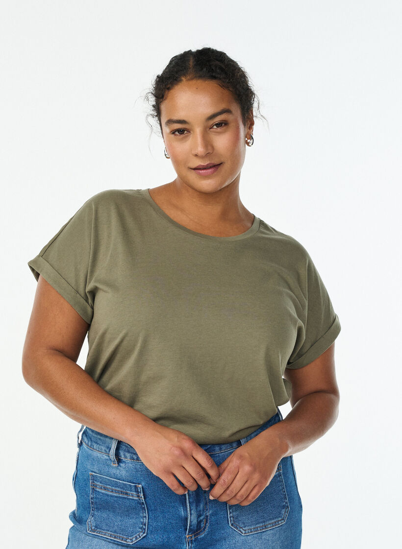 Kurz&auml;rmeliges T-Shirt aus einer Baumwollmischung, Gr&uuml;n, Model image number 0