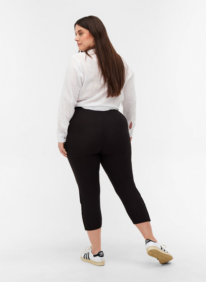 3/4-Leggings mit Knöpfen, Black, Model image number 1