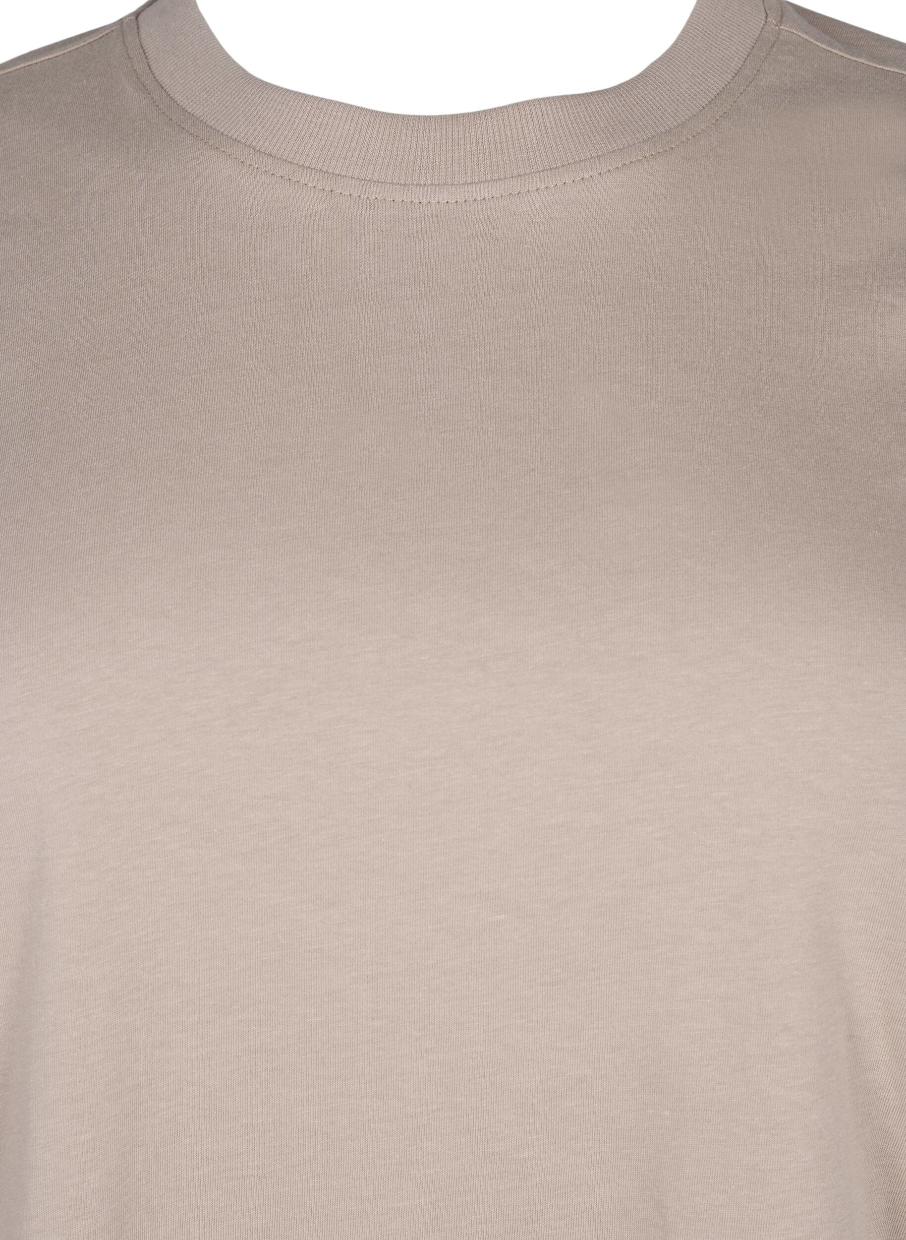 Zizzi Basic-T-Shirt aus Baumwolle mit Rundhalsausschnitt, Beige, Packshot image number 2